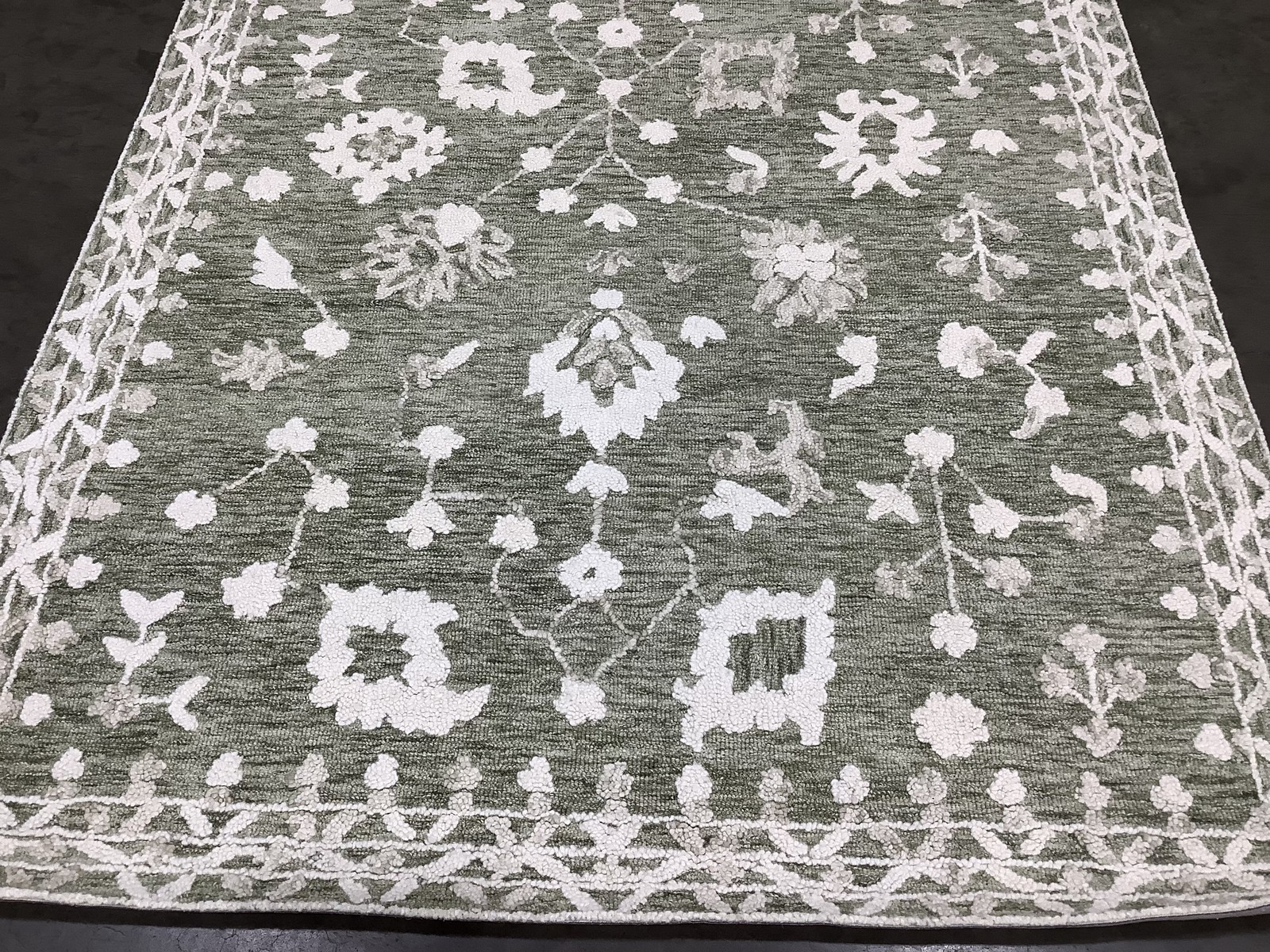 GREEN / IVORY 6′-0″ x 9′-0″ Cut on Rug, Reduced Price 1172682044 MRQ503Y-6