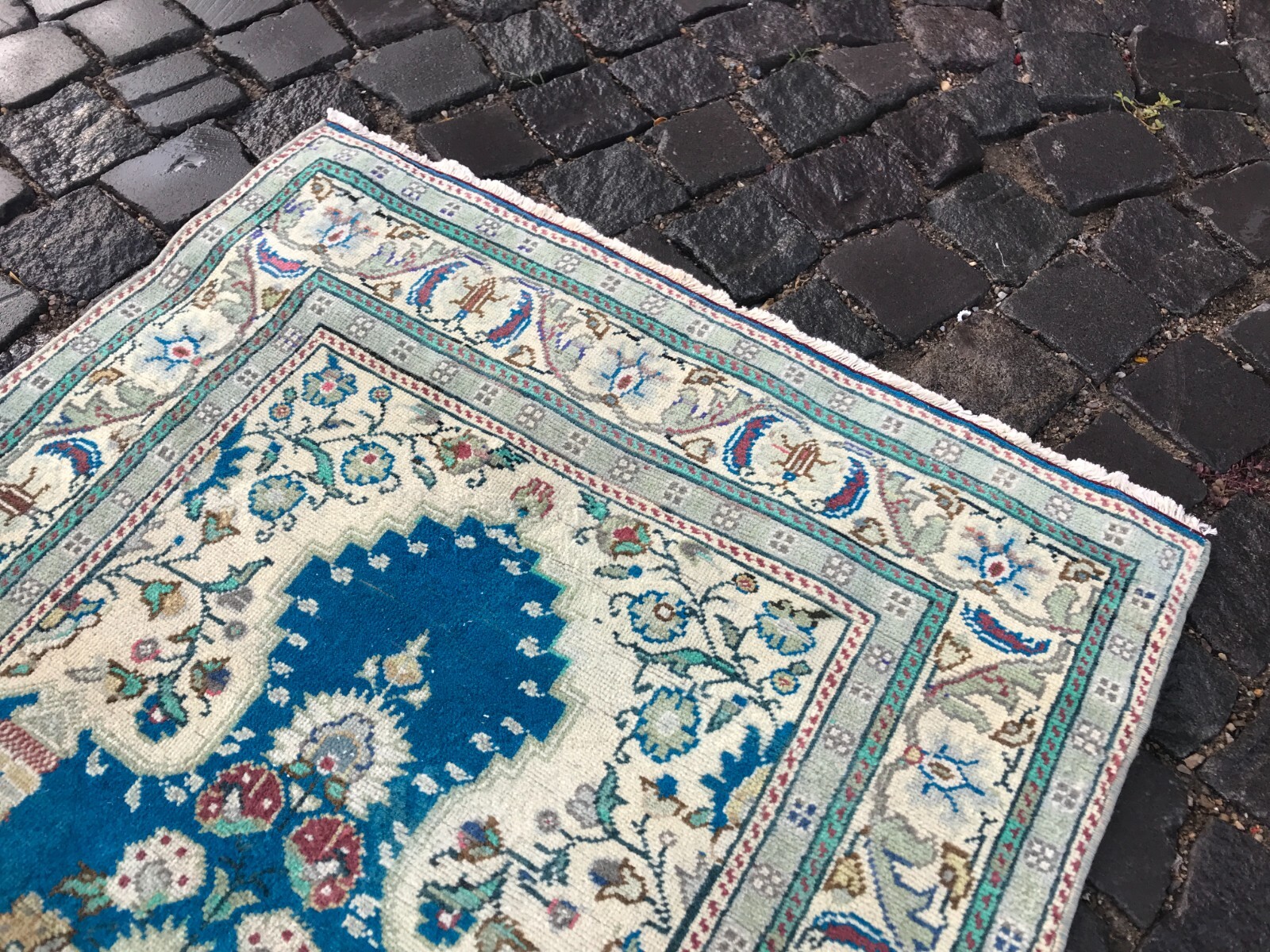 Turkish Antique rug Bohemian Area rug Oushak rug Vintage Rug Handmade Wool rug