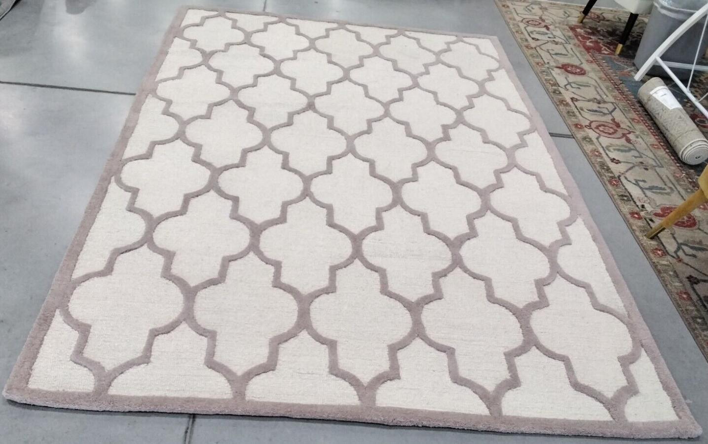 IVORY / BEIGE 6′ X 9′ Loose Thread Rug, Reduced Price 1172730944 CAM134P-6