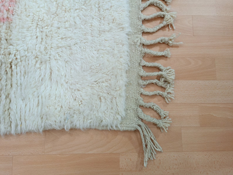 Artistic Moroccan Rug, Handmade Rug, White Pink Rug, Moroccan Carpet