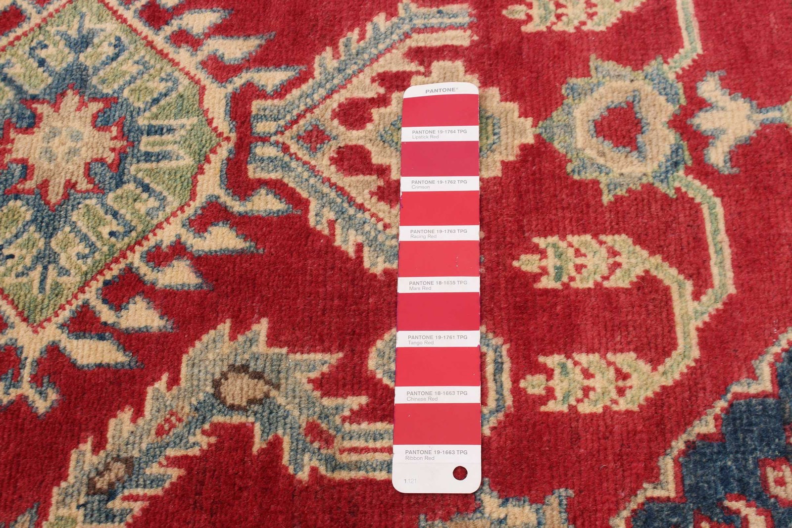 Traditional Hand-knotted Carpet 4’10” x 7’0″ Wool Oriental Area Rug