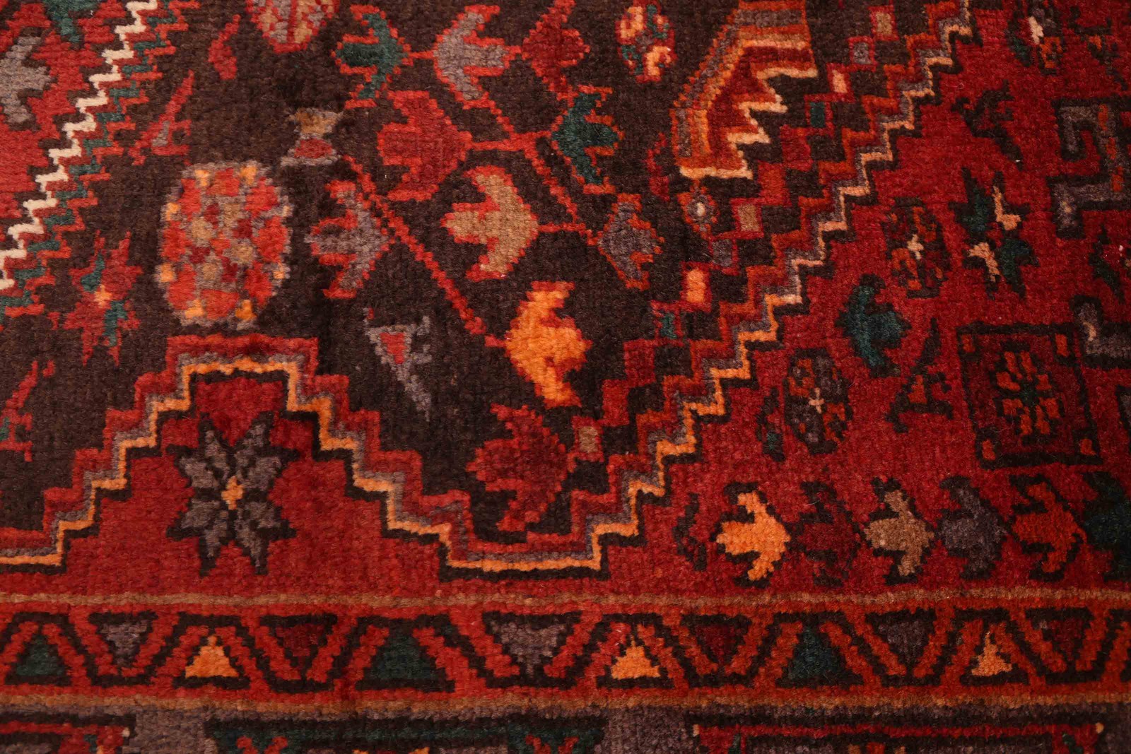 Vintage 4’4″ x 7’3″ Traditional Hand Knotted Vegetable Dye Wool Area Rug