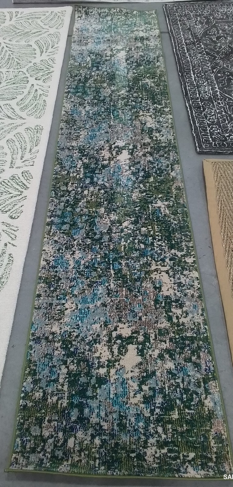 GREEN TURQUOISE 2′-2″ x 10′-0″ Flaw in Rug, Reduced Price 1172790638 MAD425Y-210