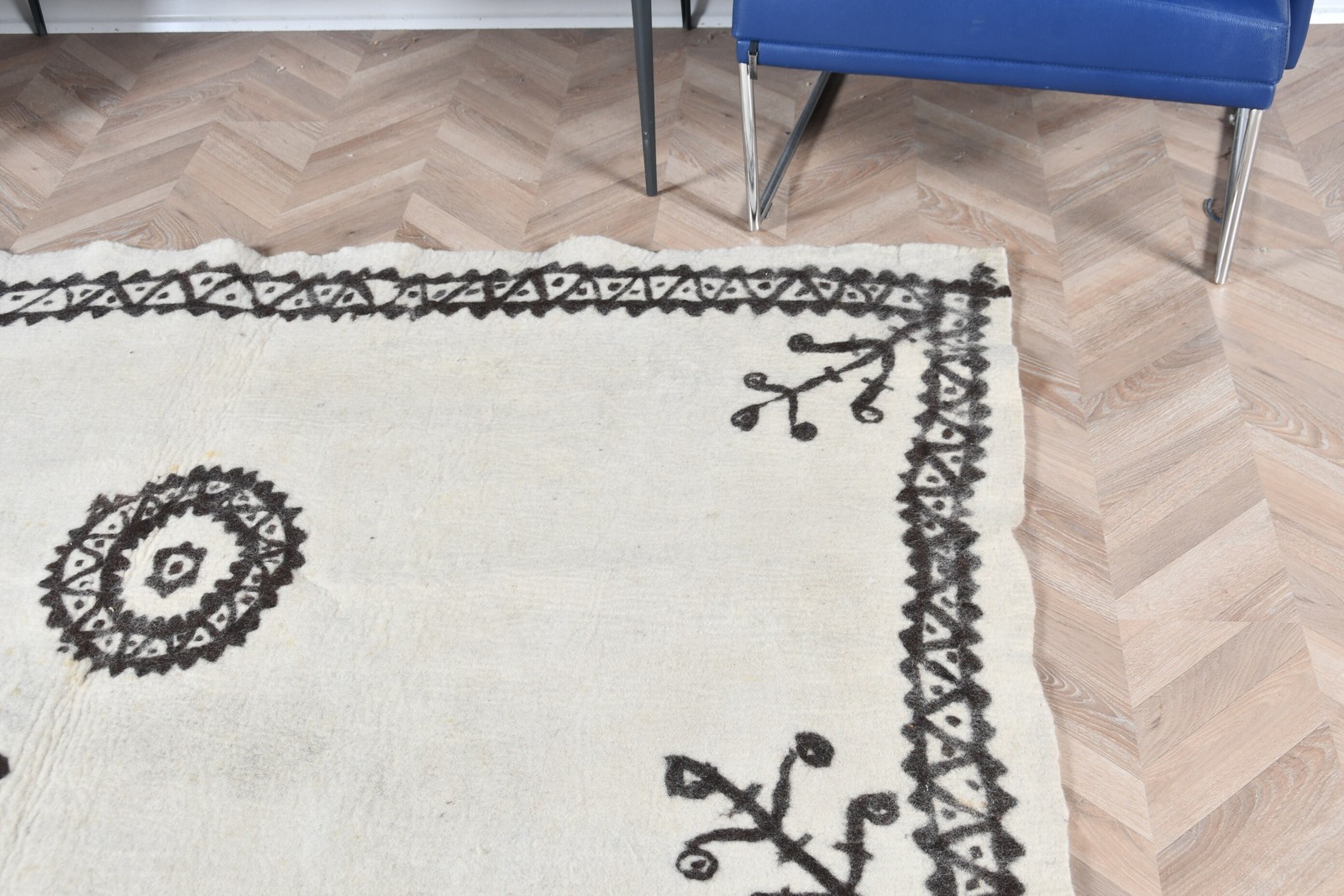 Turkish Vintage Rug, 4,7×6,7 ft Rug, White Black Camouflage Wool Rug