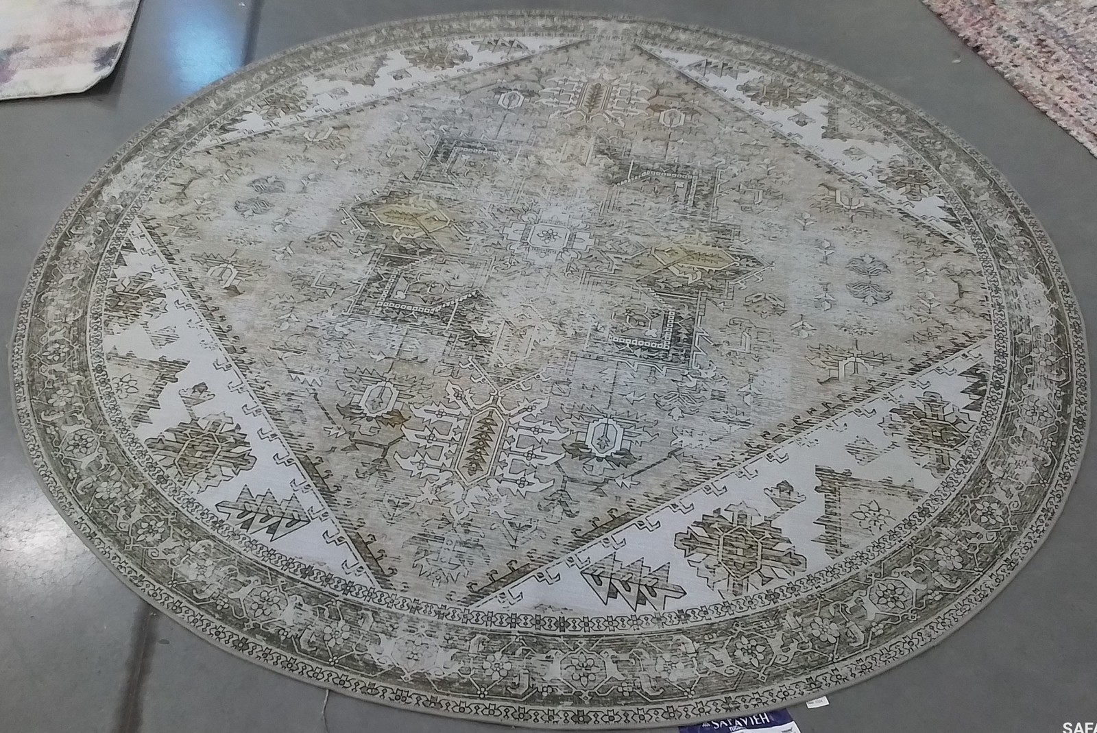 BEIGE / GREY 7′-0″ x 7′-0″ Flaw in Rug, Reduced Price 1172805884 TSN102B-7R