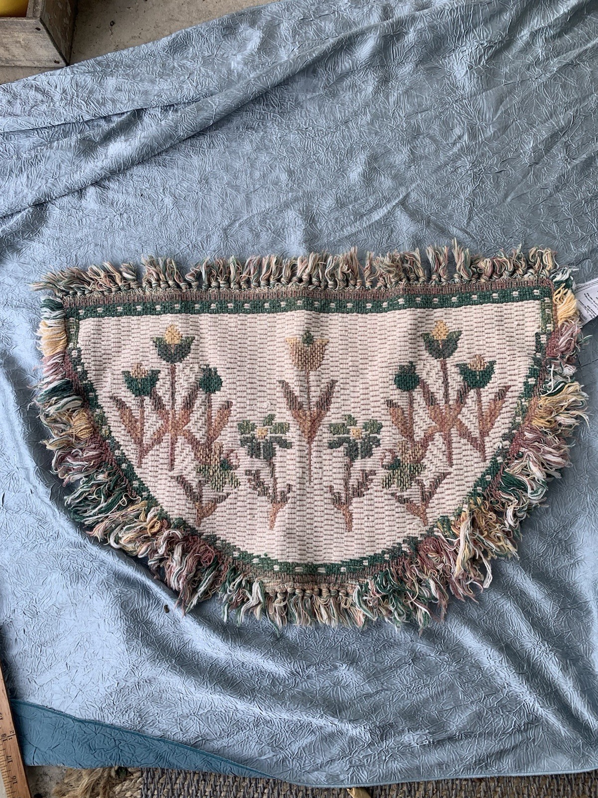 Vintage Retro Semi Circle Woven Tulip Pattern With Fringe Entryway Rug