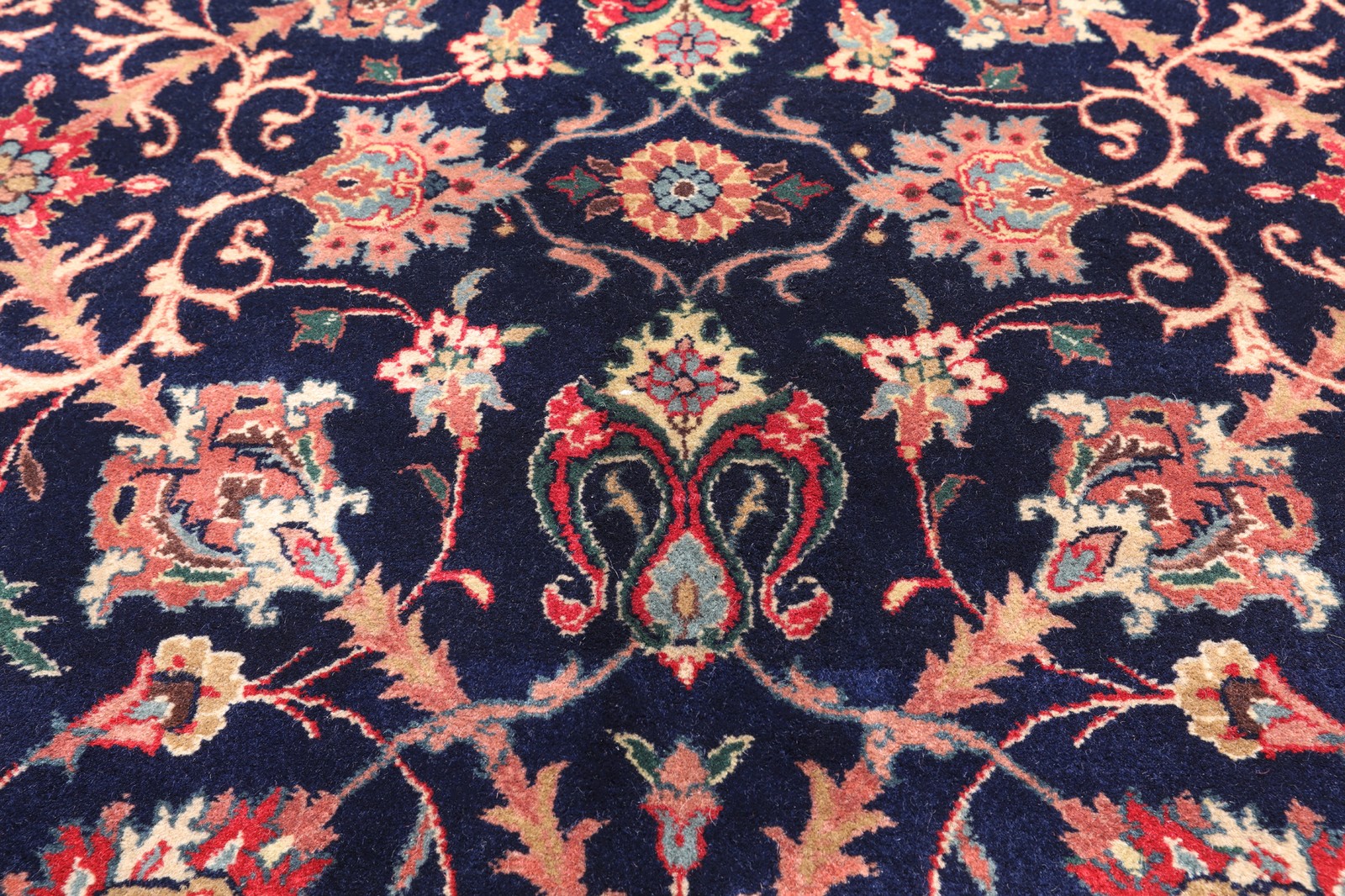 Navy Blue Traditional Handmade Wool Rug 9′ 6″ X 19′ 7″ – Q23958