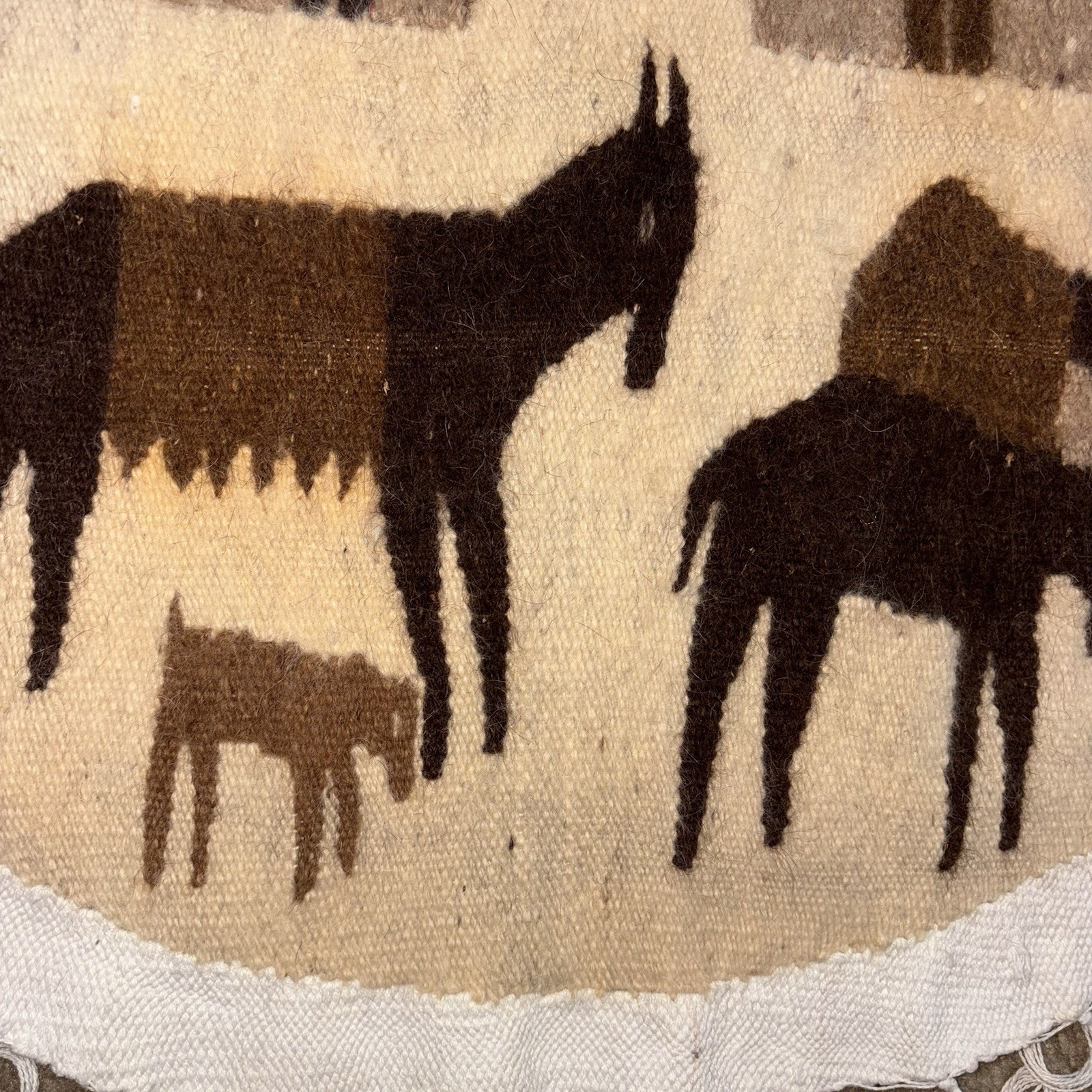 Wool Kilim Rug Hand Woven Flat Weave Animal Tree Egypt Turkish Vintage 34” Round