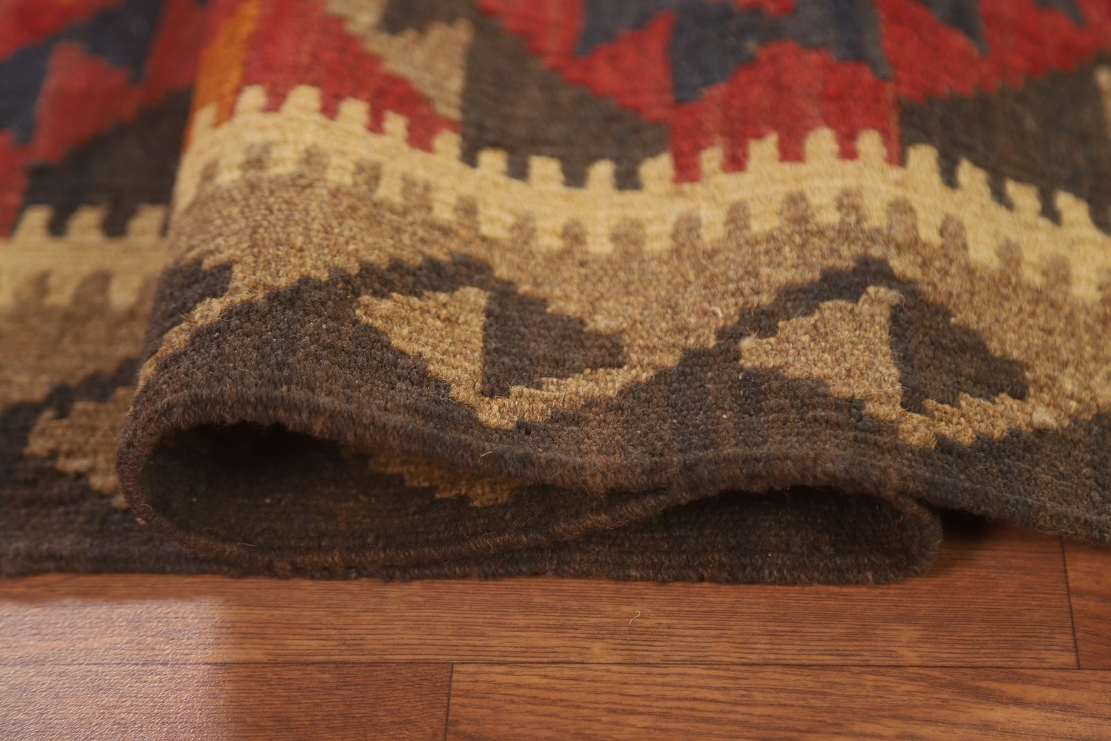 Reversible Kilim Oriental Area Rug 5×6 Hand-woven Geometric Carpet for Any Room