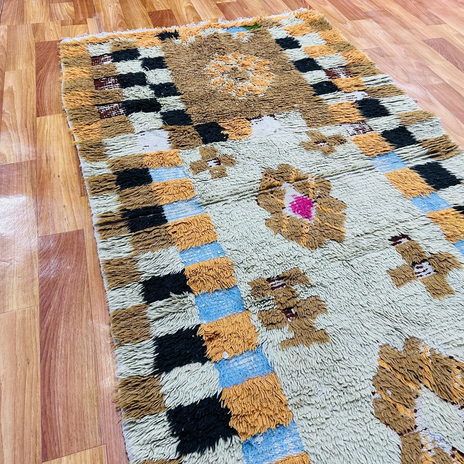 Vintage Moroccan Berber Rug Wool Shag Geometric Checkered Border Cream Orange