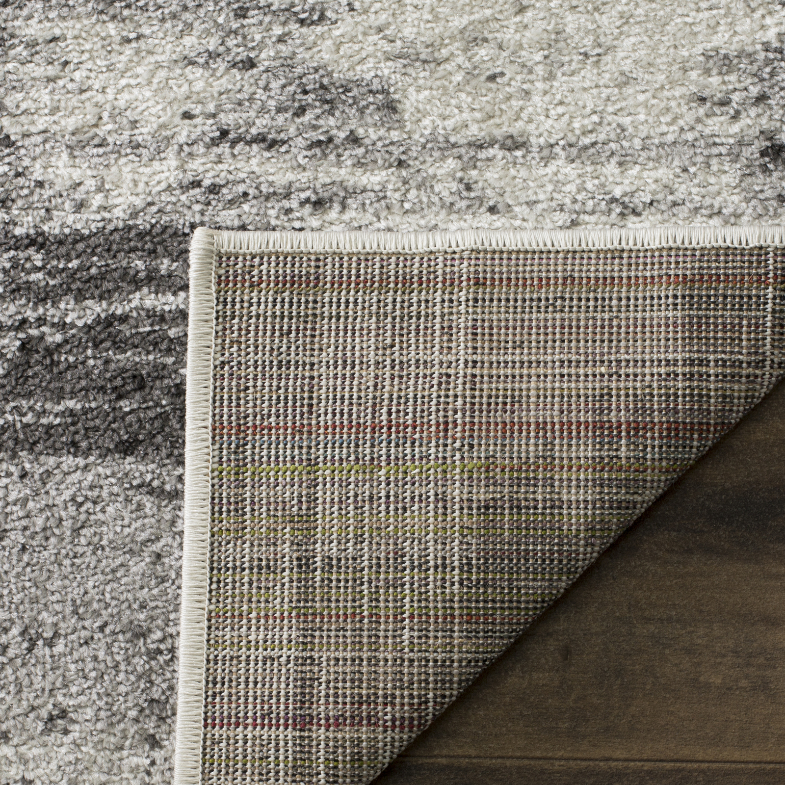 Safavieh Adirondack SILVER / CHARCOAL 2′ 6″ X 4′ Area Rug – ADR106P-24