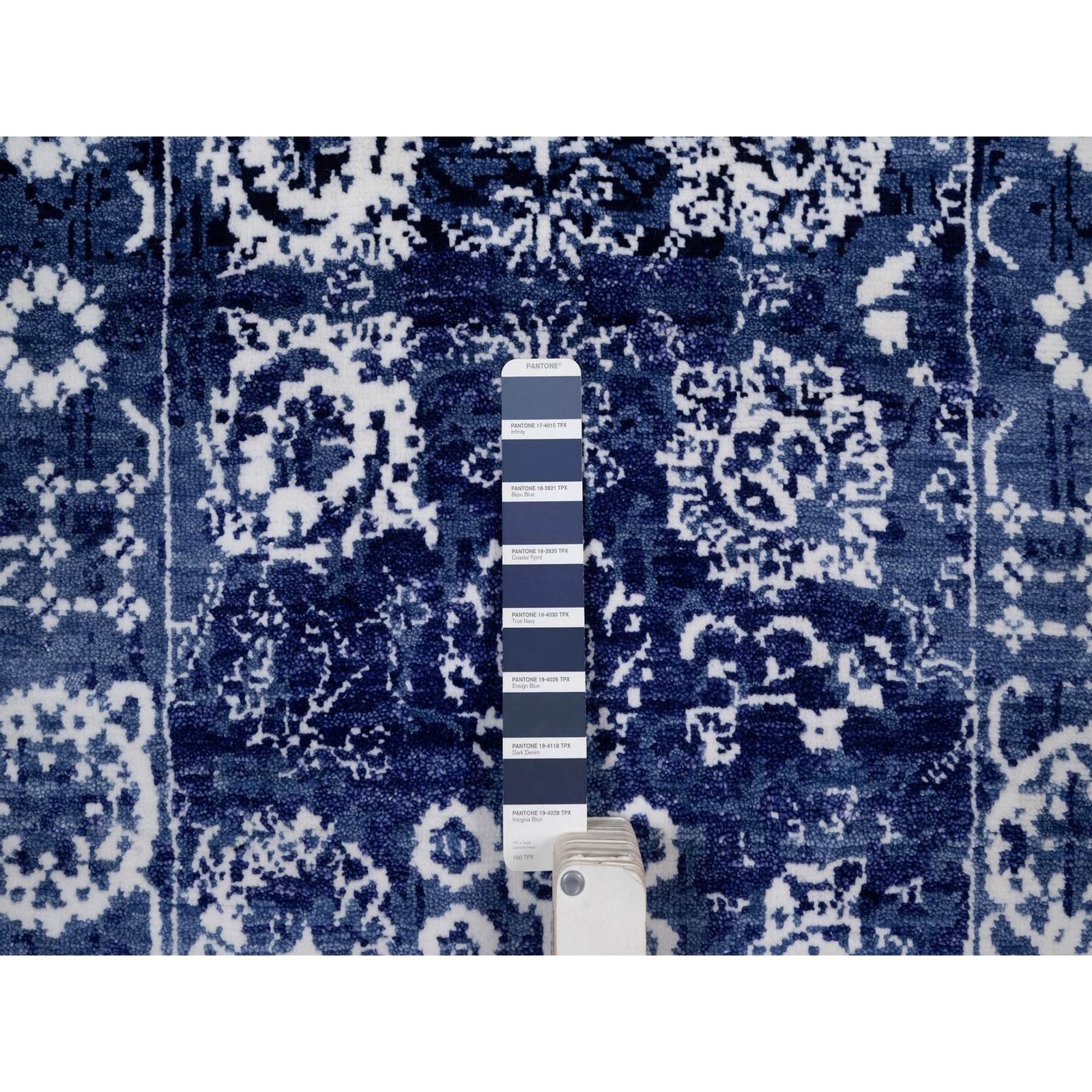 2’6″x6′ Ensign Blue Wool and Silk Rug Tebraz with Leaf Design Hand Knotted 92020