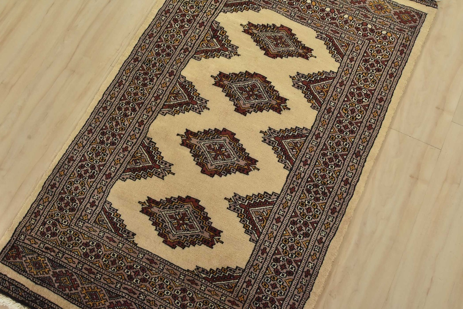 Bokhara Jaldar Rug 2’6” x 4’2” Beige Wool Tribal Hand-Knotted Oriental Carpet