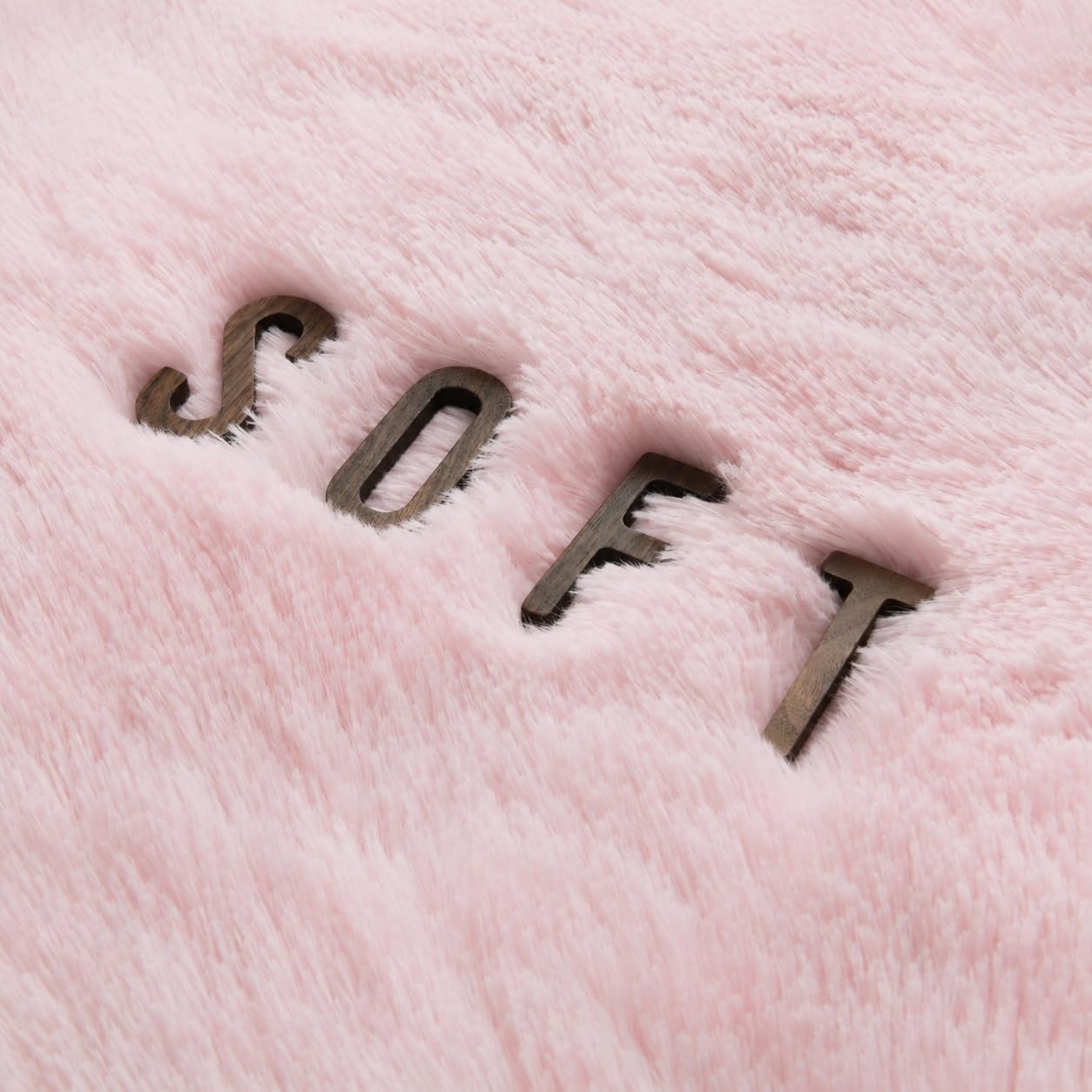 OHWPEAT 2×5 Ft Baby Pink Fluffy Area Rugs, Washable Ultra Soft Shag Carpet wi…
