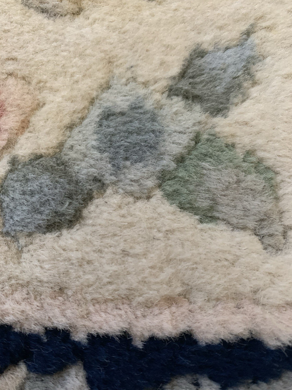 Vtg 100% Wool Pile Rug 48” Round Hand Knotted Chinese Art Deco Blue Cream