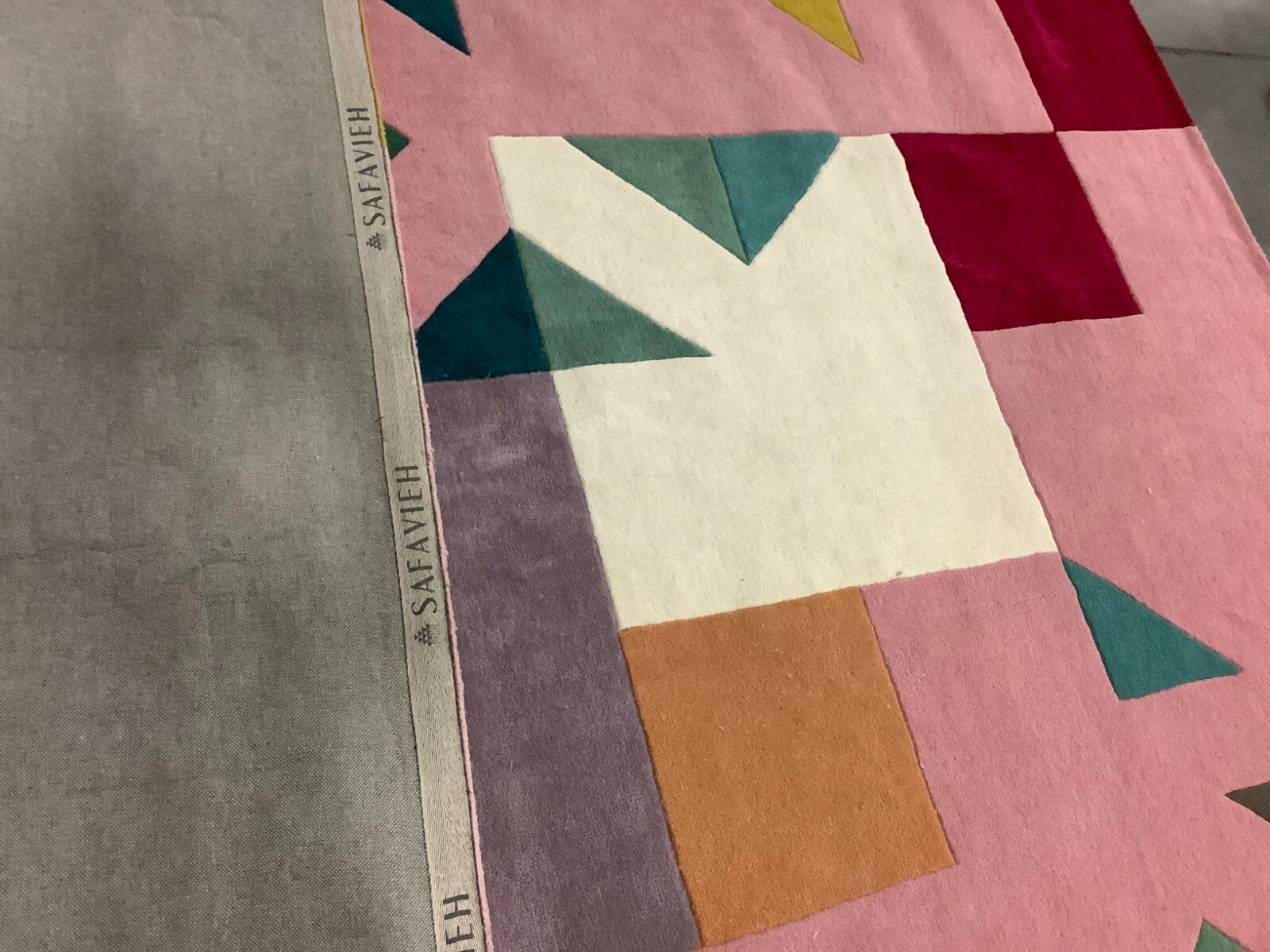 PINK / MULTI 6′ X 9′ Back Stain Rug, Reduced Price 1172665069 FTV118A-6