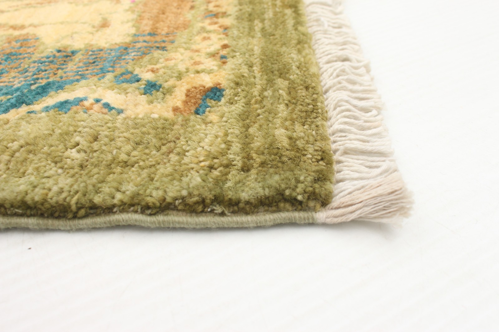 5’1″ x 7’3″ Hand Knotted Area Rug Traditional Oriental Wool Carpet