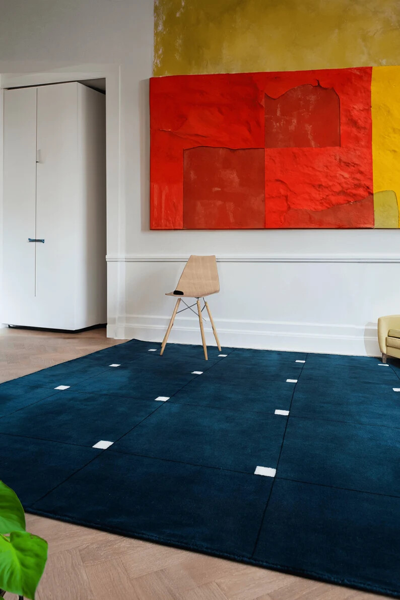 blue Color Hand Tufted New Zealand Wool Area Rug With Medium Thick Pile And