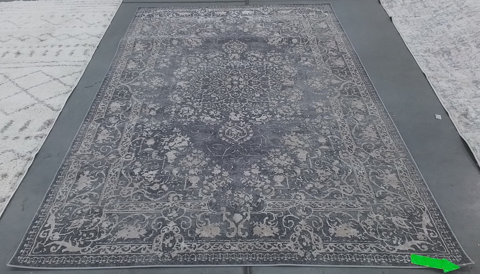 DARK GREY / CREAM 6′-0″ x 9′-0″ Damaged Rug, Reduced Price 1172805210 RFT664B-6