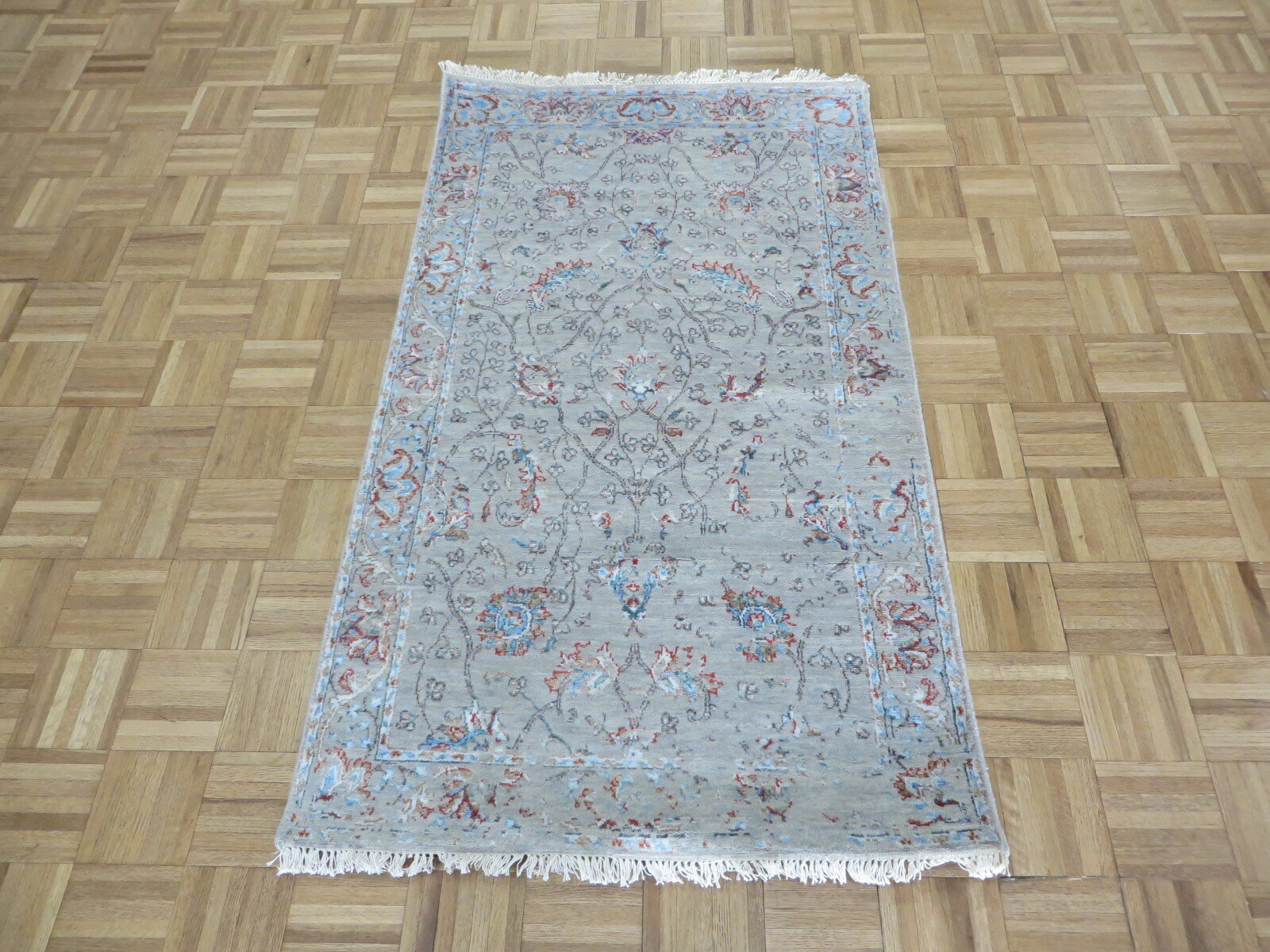 3’1 x 5’4 Hand Knotted Fine Modern Abstract Oriental Rug With Silk G9626