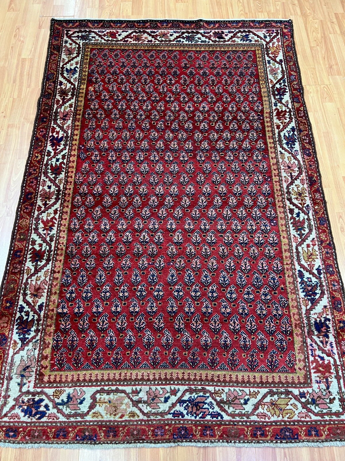 4’3″ x 6’7″ Turkish Oriental Rug – 1950s – 100% Wool – Hand Made