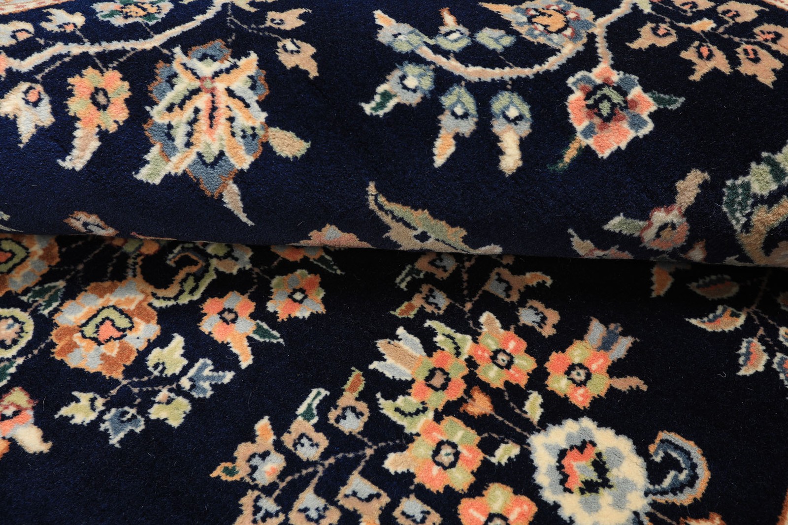 4×6’3” Hand-Knotted New Zealand Wool Navy Saroukk Traditional Botanical Rug