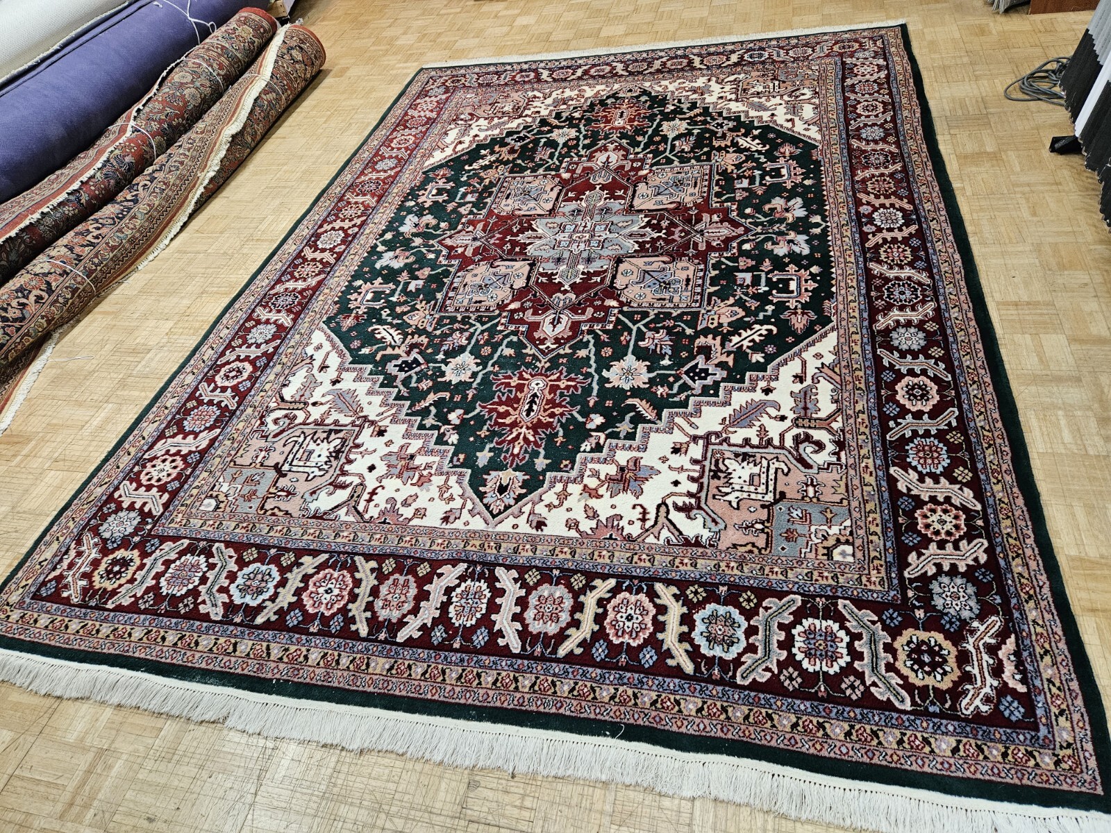 9×12 INDO HERIZ ORIENTAL RUG – FINE HAND WOVEN RUG 100% WOOL – GOOD CONDITION
