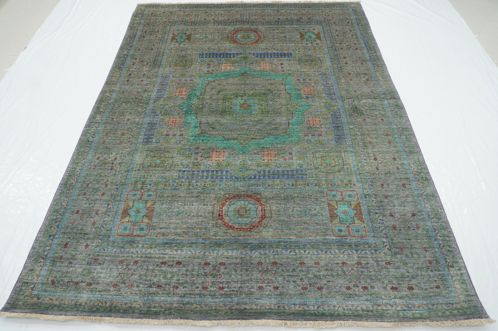 6×8 ft Gray Mamluk Afghan Hand Knotted Wool Medallion Rug
