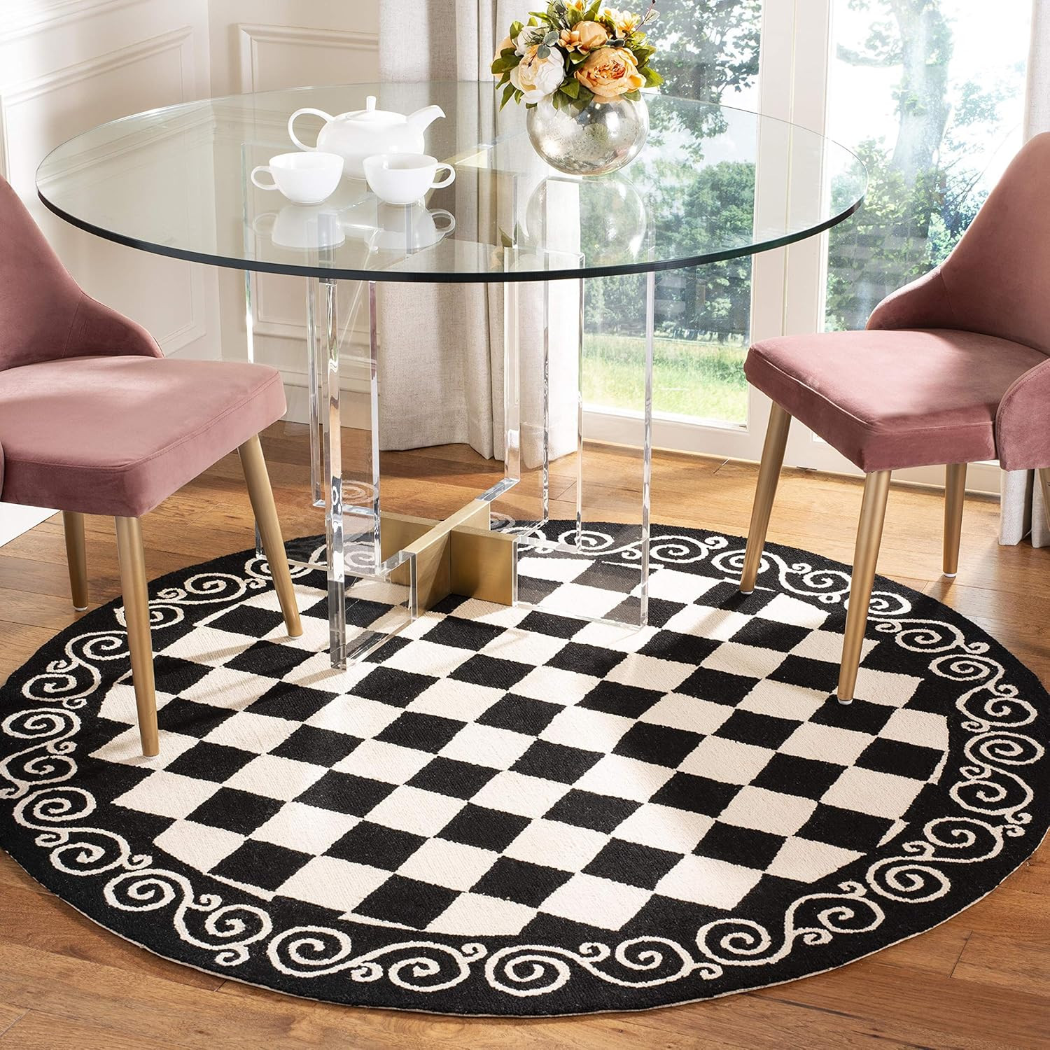 Chelsea Collection Area Rug – 5’6″ Round, Black & Ivory, Hand-Hooked French Coun