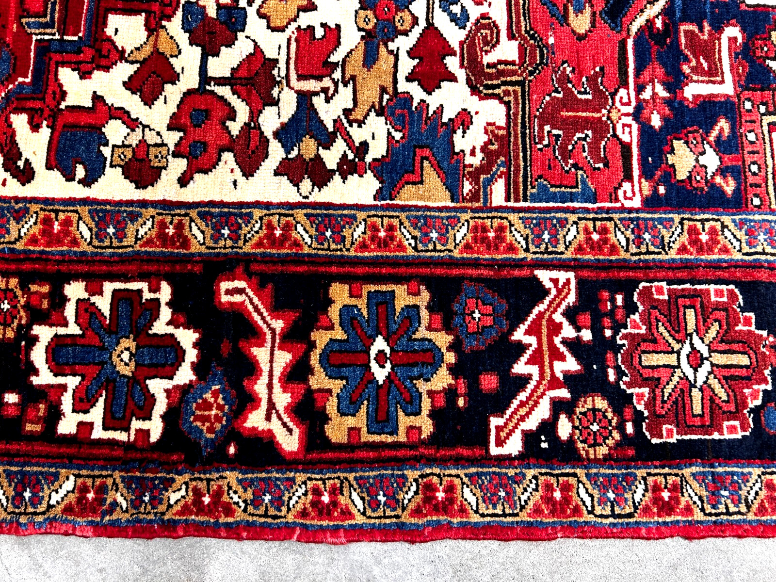 8’2″ x 11’1” Hand-Knotted 100% Wool Pile Herize Area Rug – Area Carpet