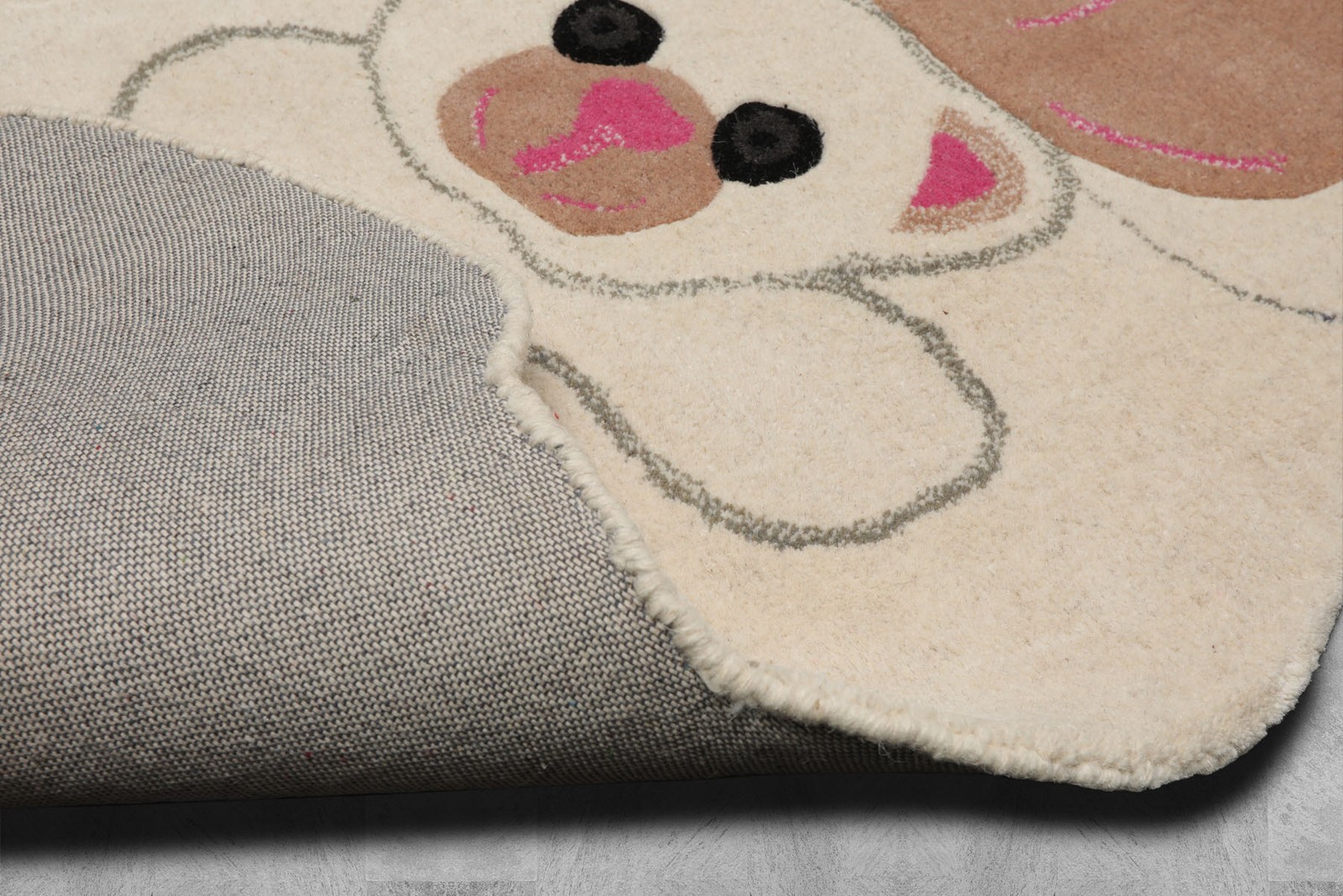 LoomBloom 3×5 Ivory Hand Tufted Wool Area Rug with Bear Design Rustic Decor