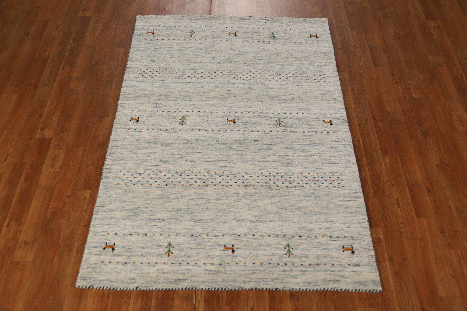 Versatile Gabbeh Ivory Wool Tribal Foyer Rug Ideal for Any Room 4×6 ft
