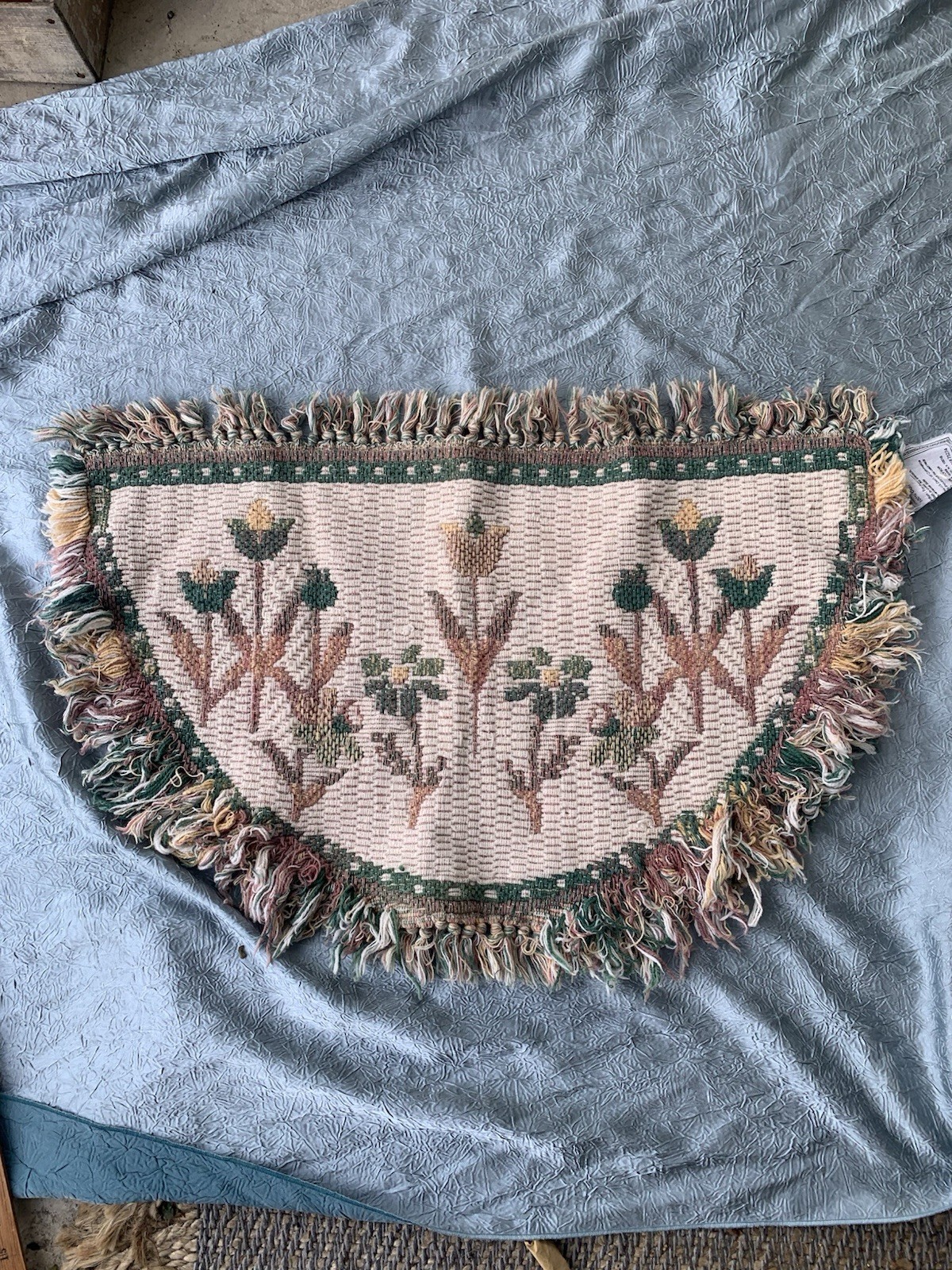 Vintage Retro Semi Circle Woven Tulip Pattern With Fringe Entryway Rug