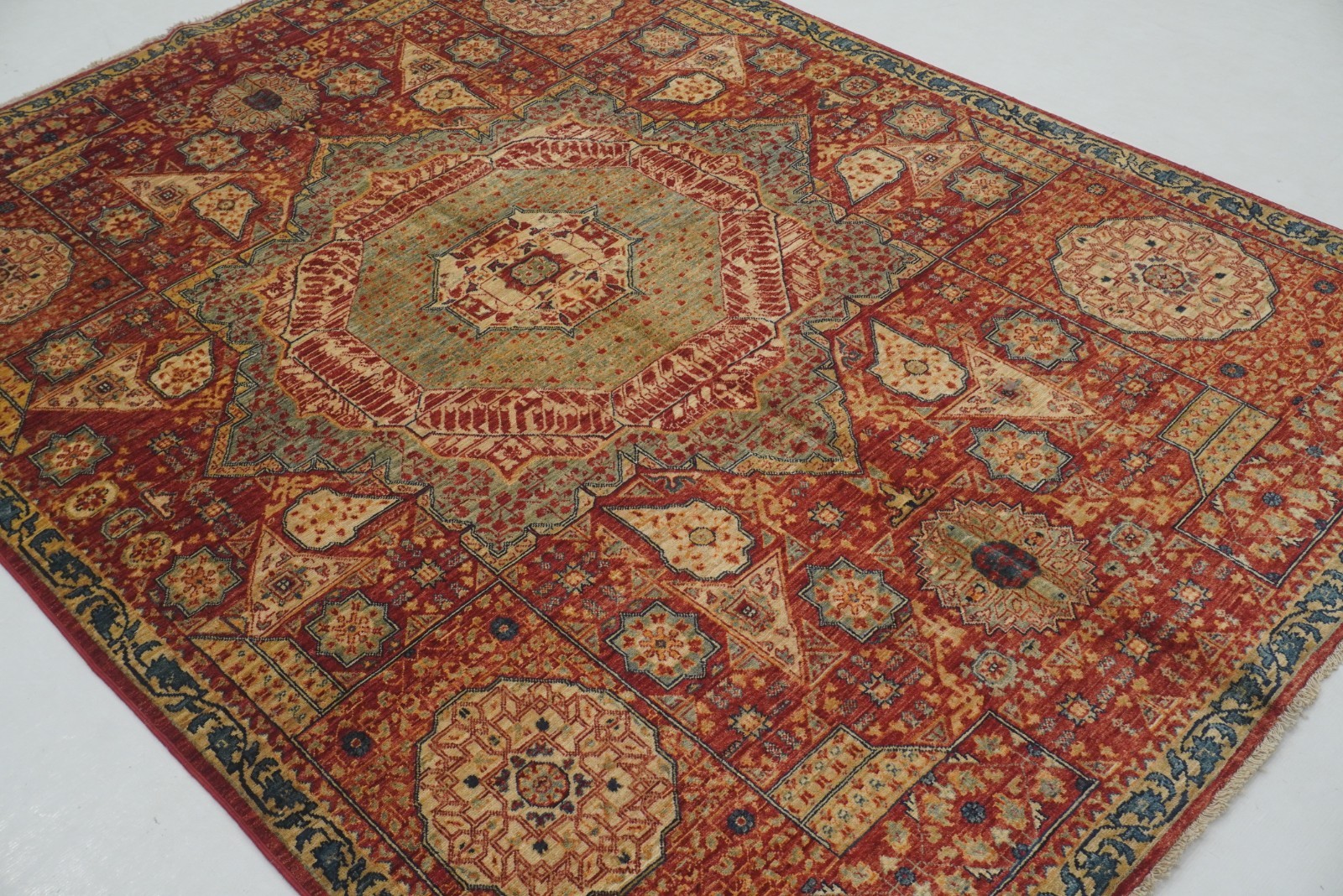 5×7 ft Red Mamluk Afghan Hand Knotted Wool Medallion Rug
