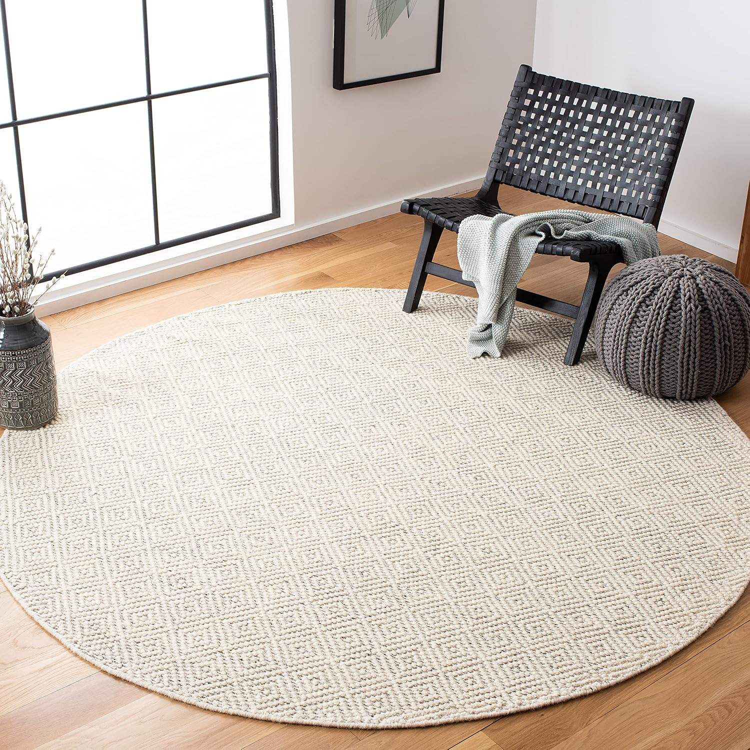 Natura Handmade Wool Area Rug – 7′ Round, Ivory & Light Grey for High Traffic