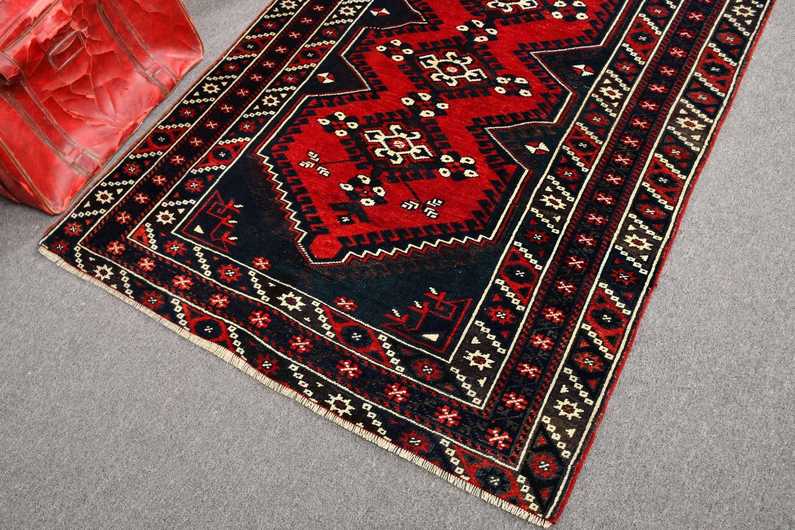 4,3×6,1 ft Rug, Turkish Vintage Area Rug, Red Wool Rug