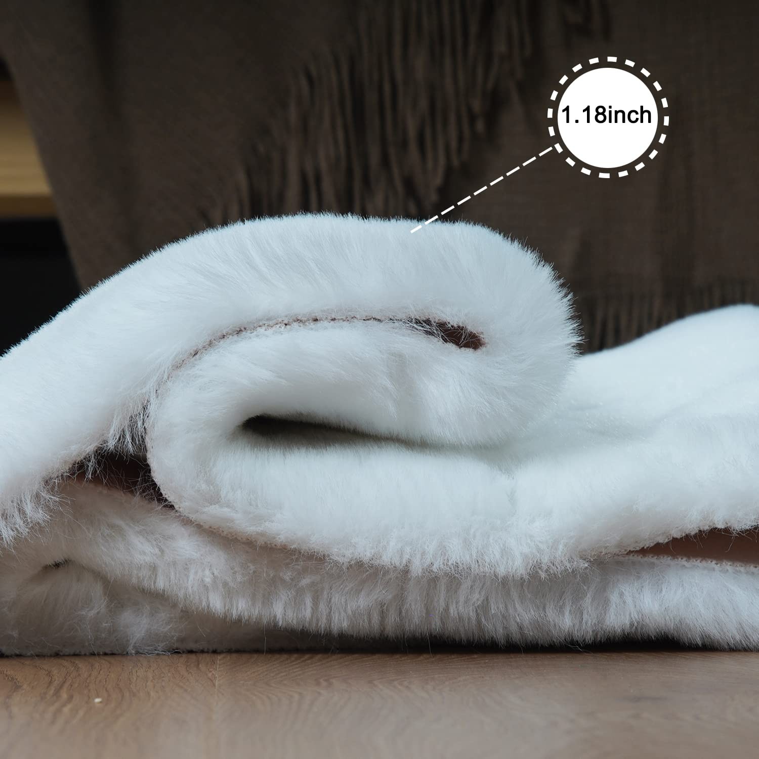 Ghouse Ultra Soft Faux Rabbit Fur Rug 5X7 Machine Washable Area Rugs For
