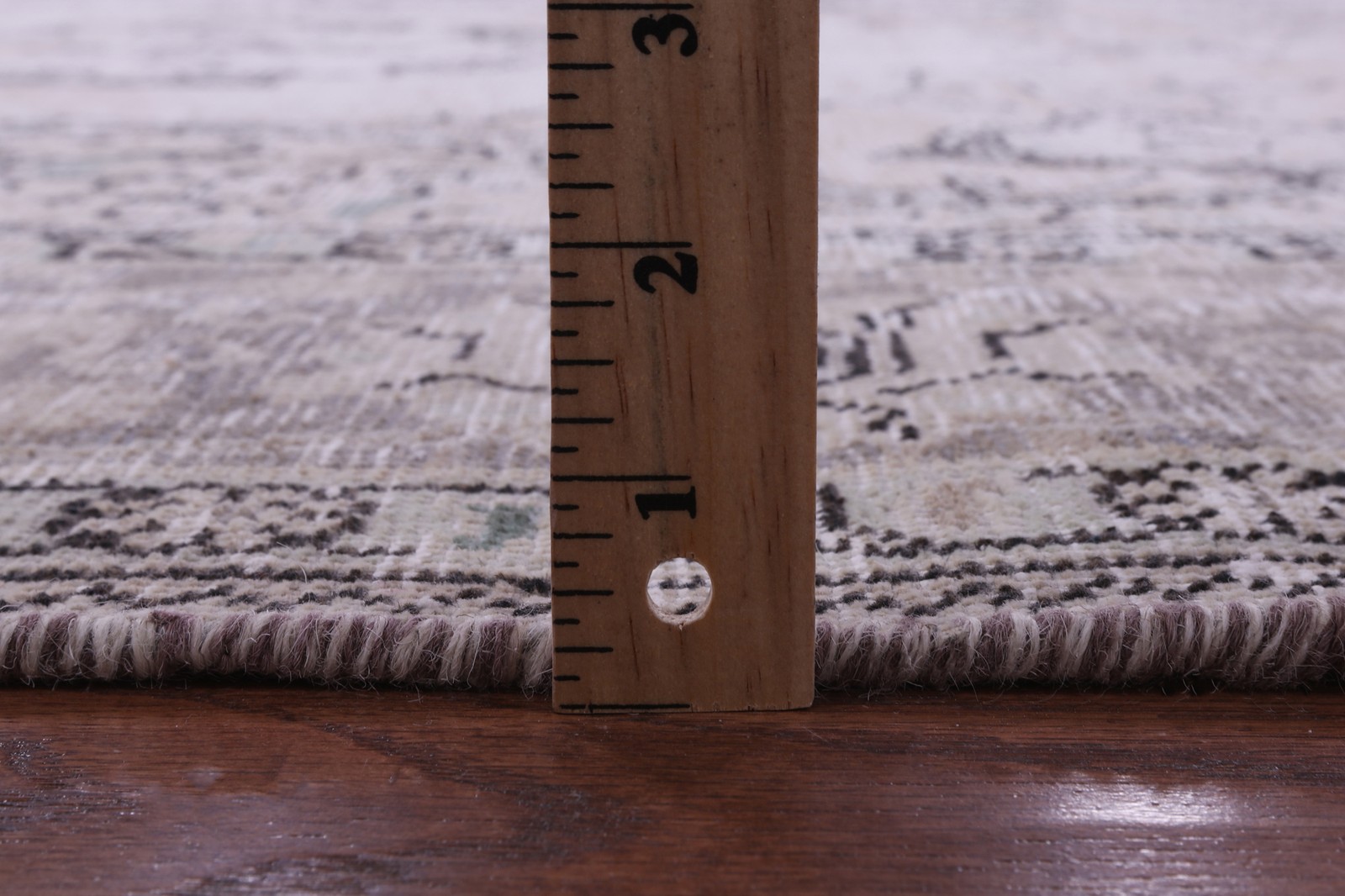 Vintage White Wash Handmade Rug 6′ 7″ X 9′ 9″ – Q19508