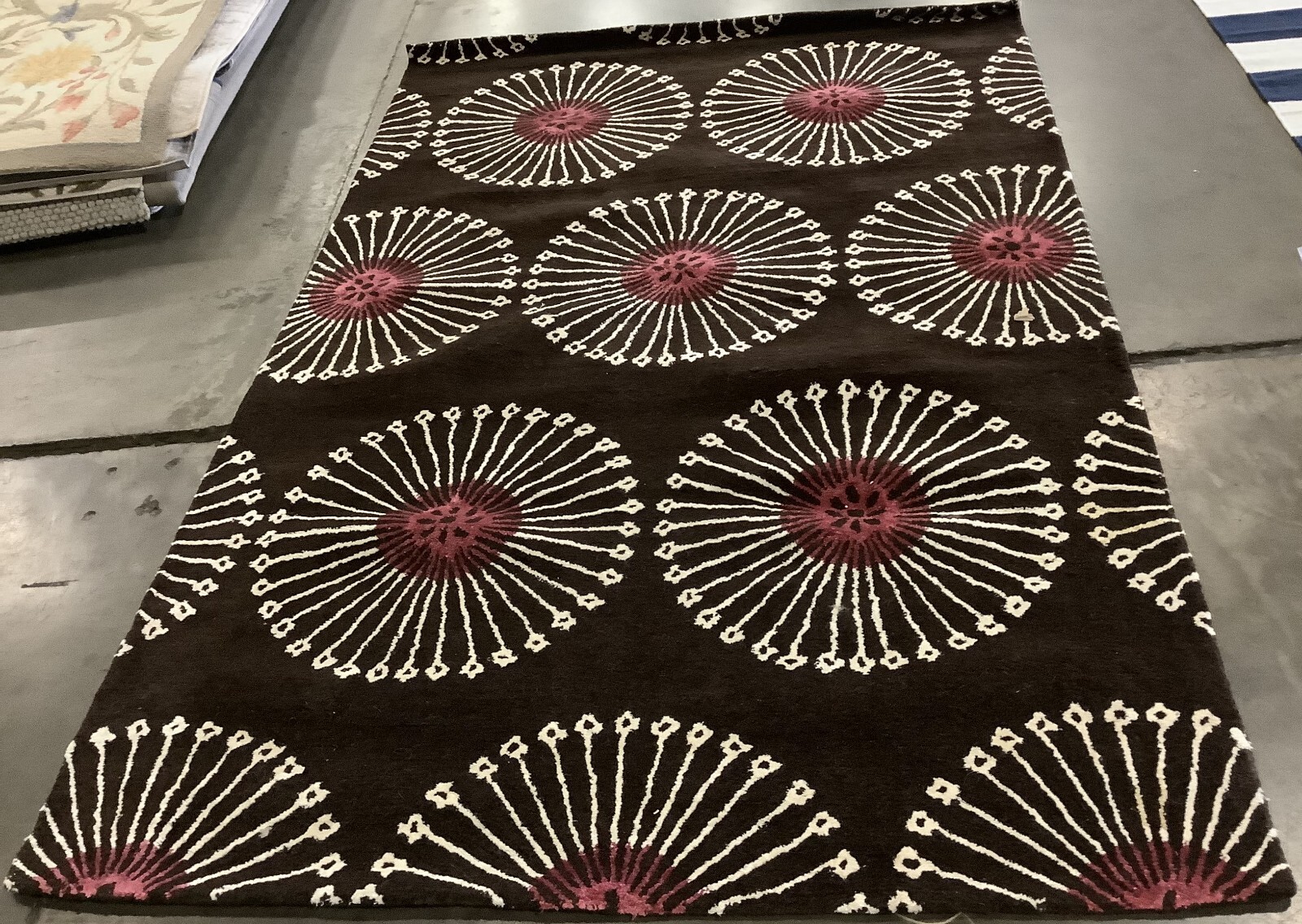 COFFEE / BROWN 5′-0″ x 8′-0″ Flaw in Rug, Reduced Price 1172673419 SOH821B-5