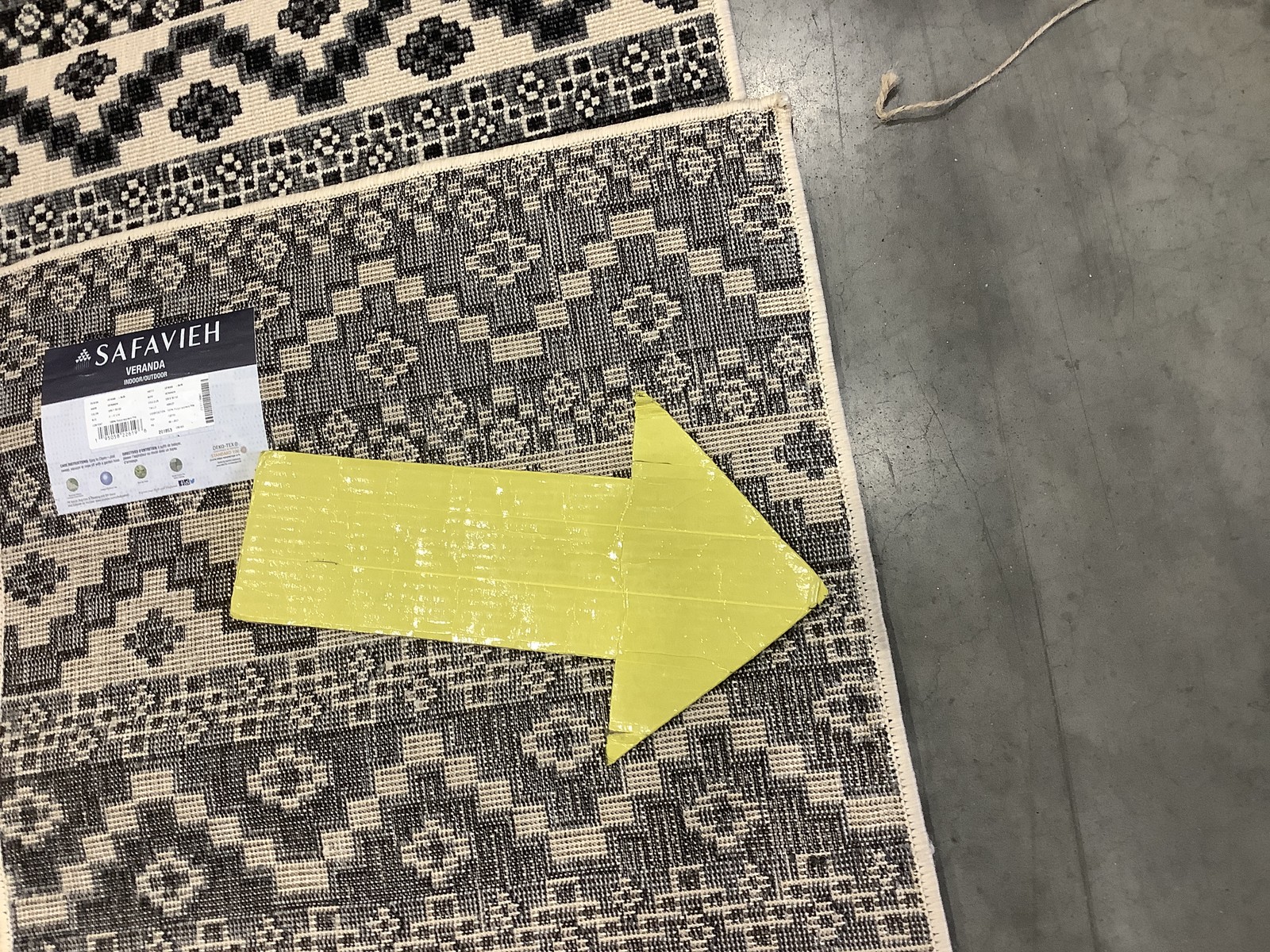 GRY BEIGE 2′-3″ x 14′-0″ Back Stain Rug Reduced Price 1172685193 VER095-3435-214