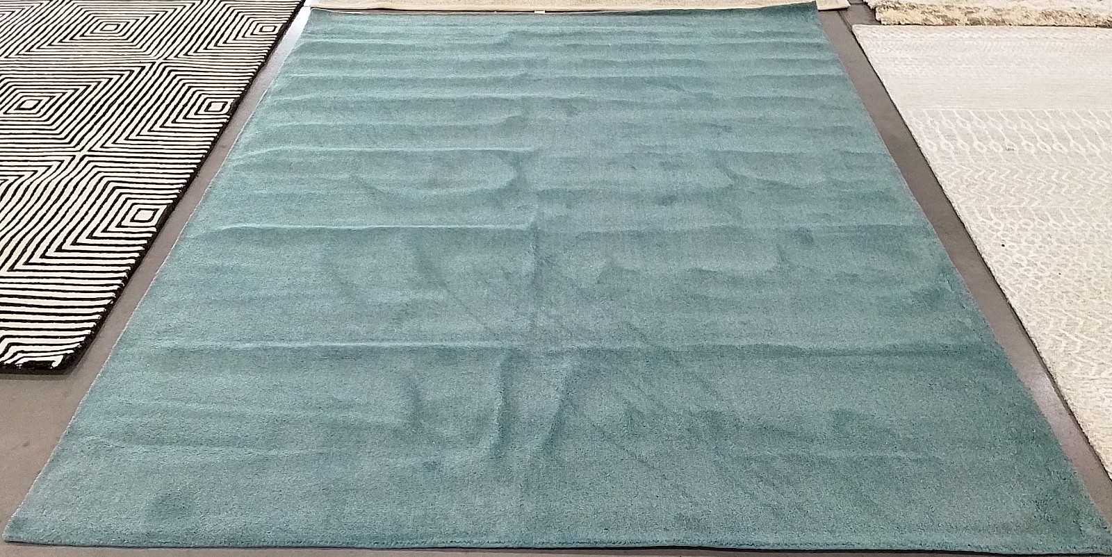 TURQUOISE 8′-0″ x 10′-0″ Back Stain Rug, Reduced Price 1172779868 HIM610A-8