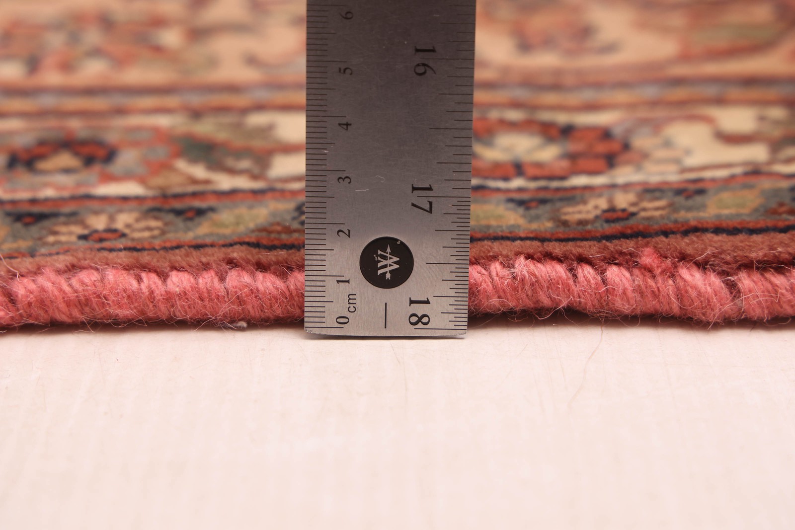 Vintage 8’0″ x 11’1″ Traditional Hand Knotted Vegetable Dye Wool Area Rug