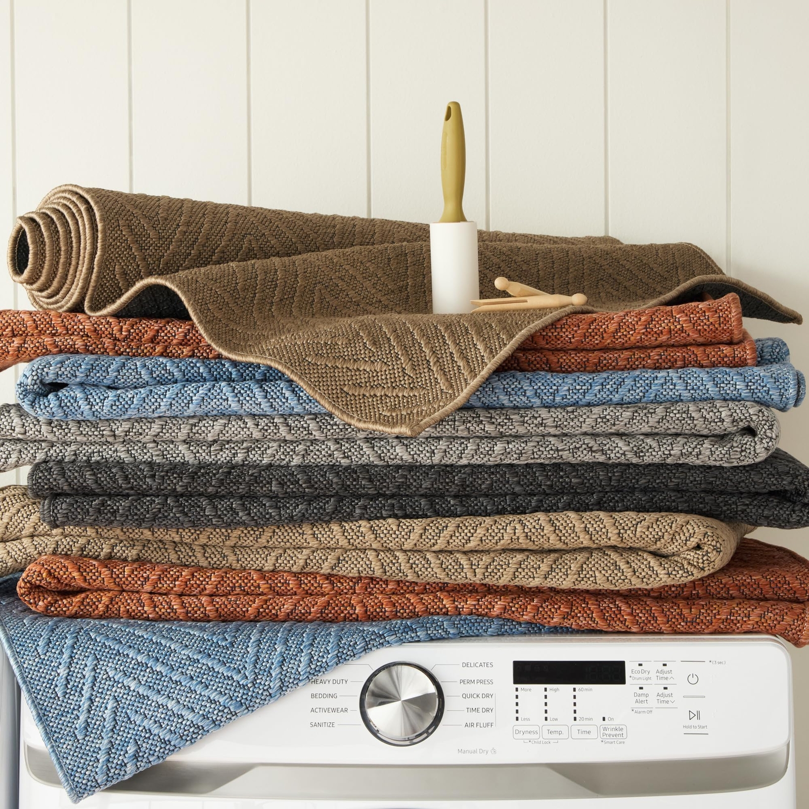 TOWN COUNTRY BASICS Pax Herringbone Textured Solid Everwash� Washable Area Rug