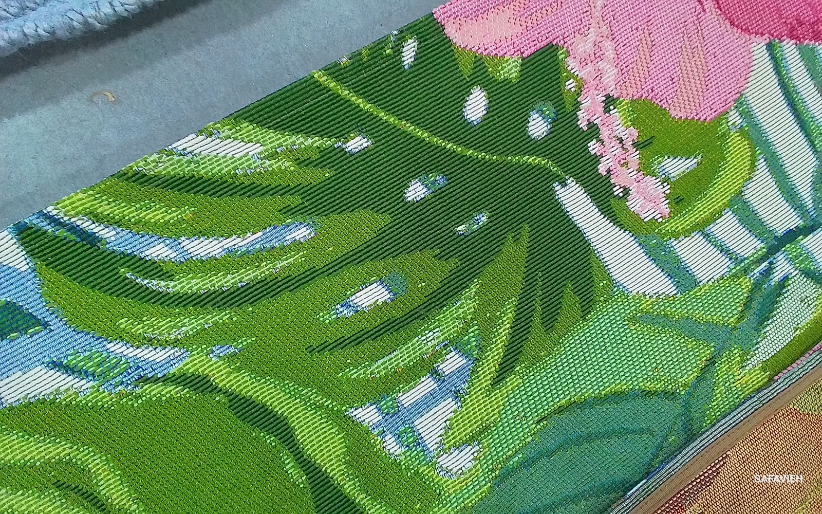 GREEN / PINK 6′-6″ x 9′-4″ Flaw in Rug, Reduced Price 1172776353 BAR516X-6