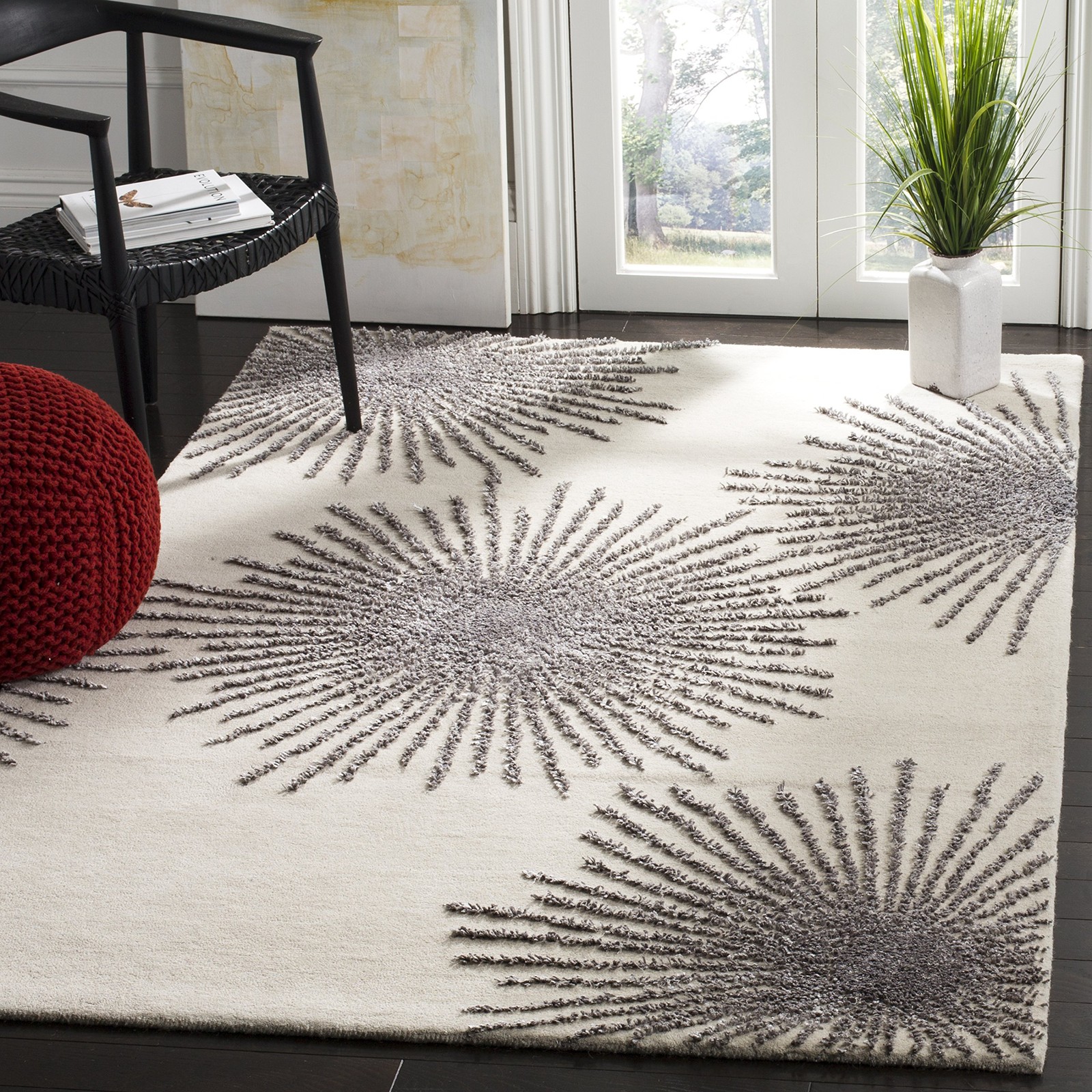 Soho Collection Accent Rug – 3’6″ x 5’6″, Ivory & Silver, Handmade Starburst …