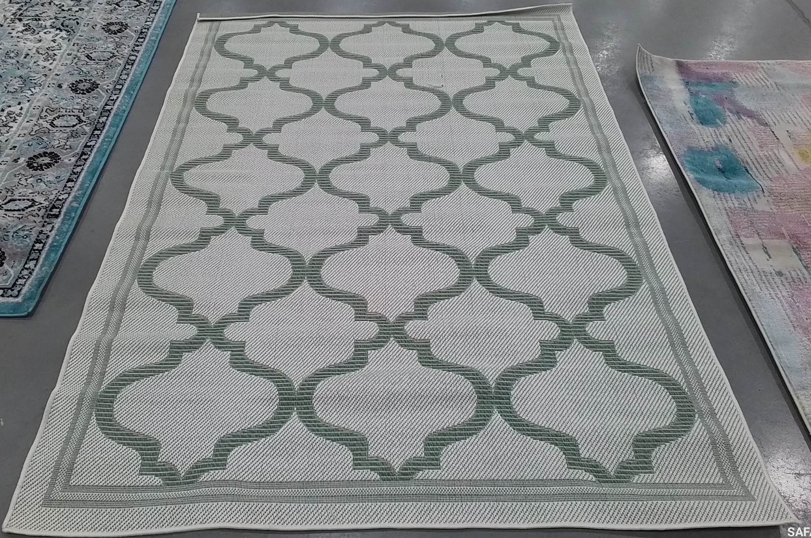 BEIGE / GREEN 5′-3″ x 7′-6″ Flaw in Rug, Reduced Price 1172805883 BMU810E-5