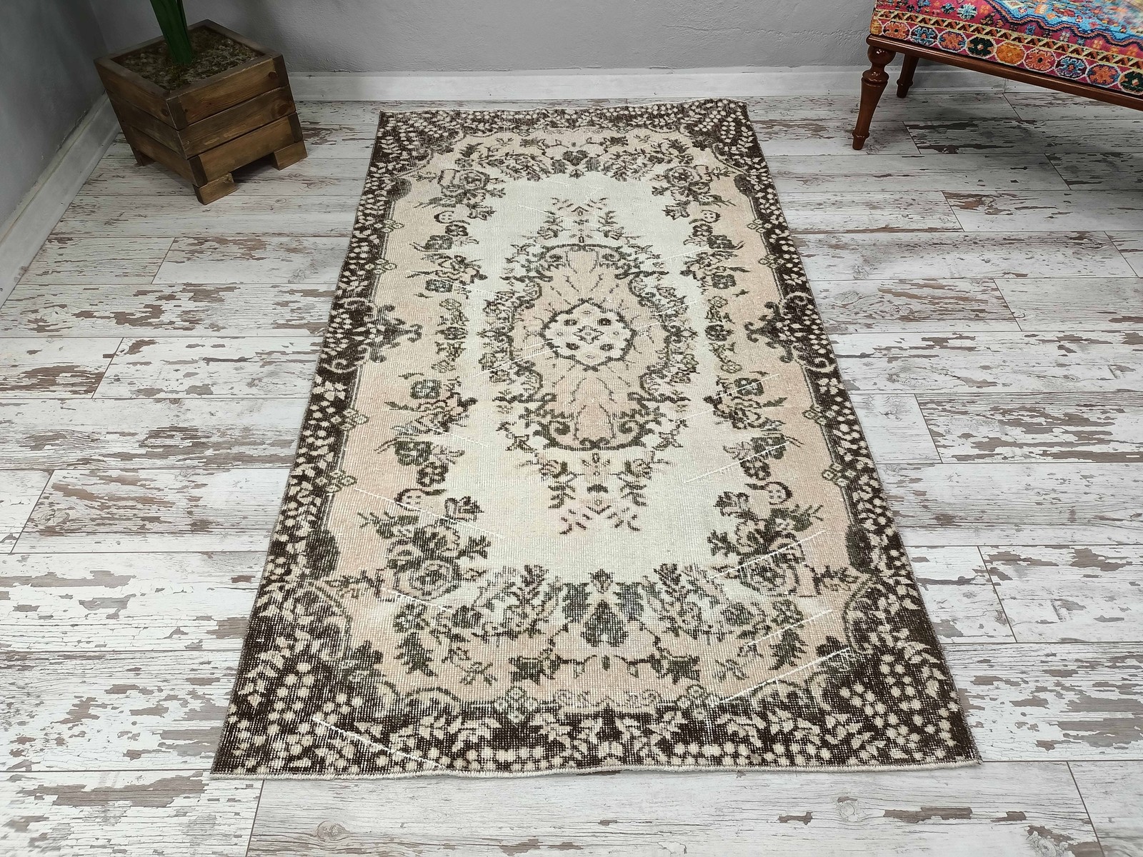 Hand Knotted Rug Vintage Turkish Woolen Botanical Farmhouse 3.7×6.8 Ft