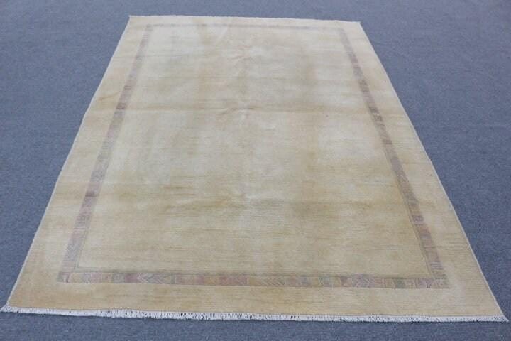 Vintage 5,6×7,6 ft Rug, Turkish Large Rug, Beige Bordered Rug