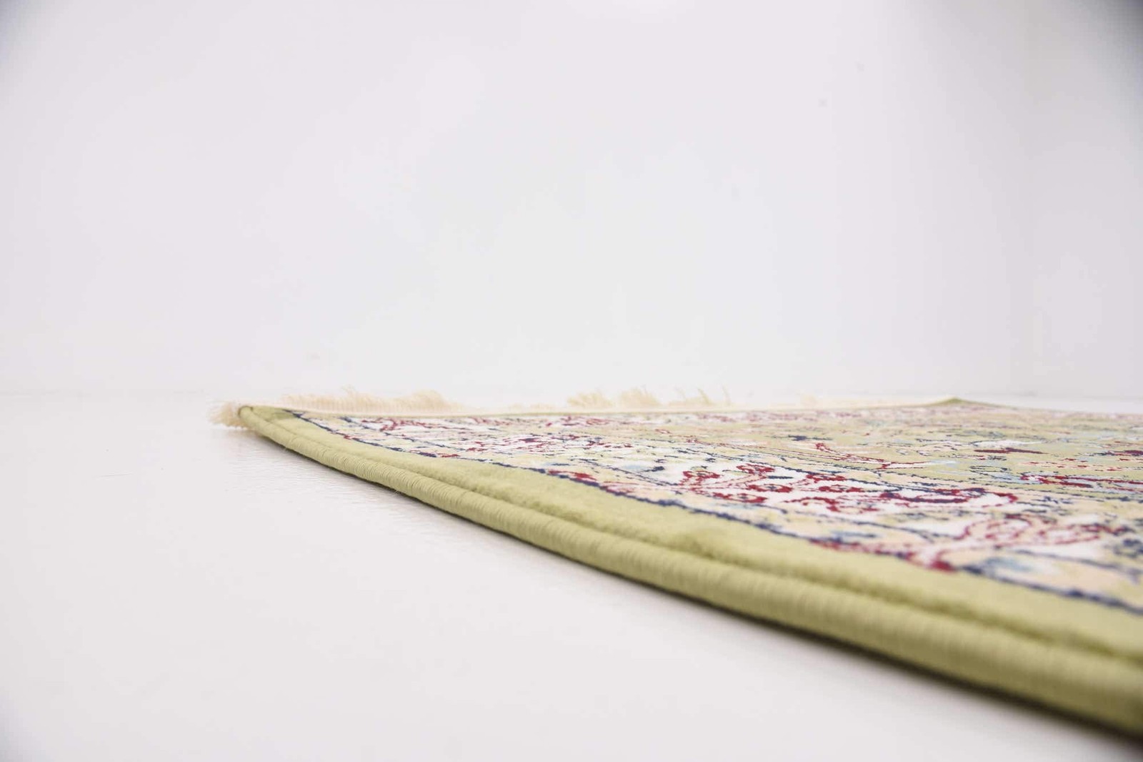 Narenj Collection Area Rug – Bristol (3′ x 13′ 1″ Runner, Green/ Ivory)