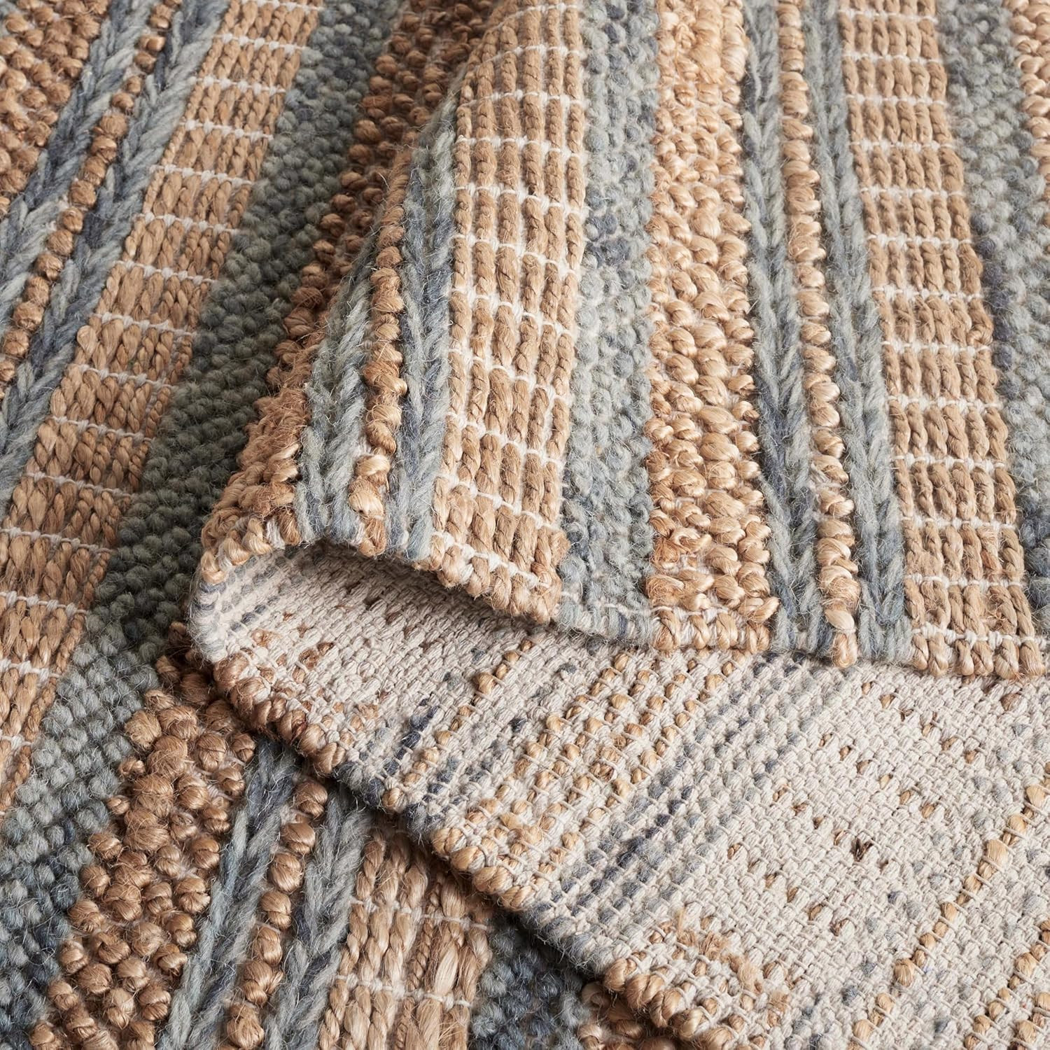 Natura Collection 5′ x 8′ Area Rug – Rustic Handmade Wool & Jute Design
